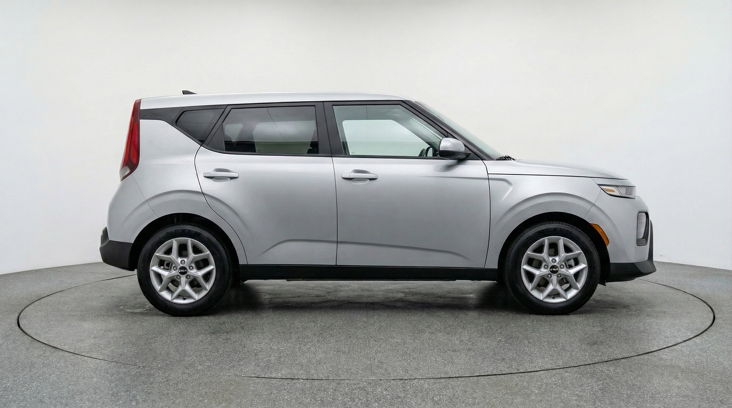Thumbnail: 2025 Kia Soul - 11