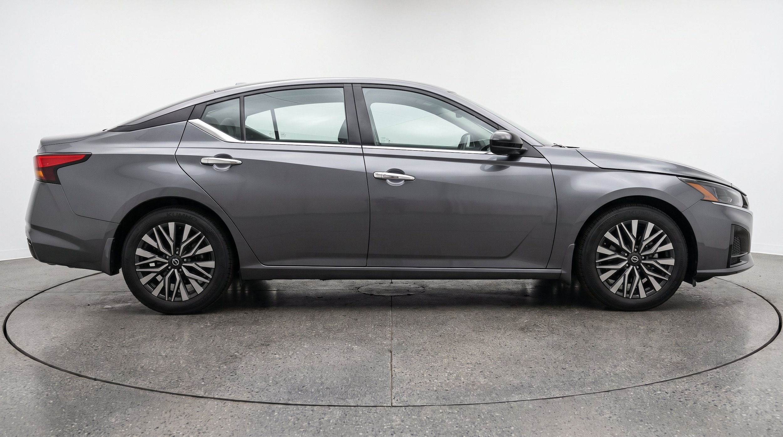 Thumbnail: 2026 Nissan Altima - 10