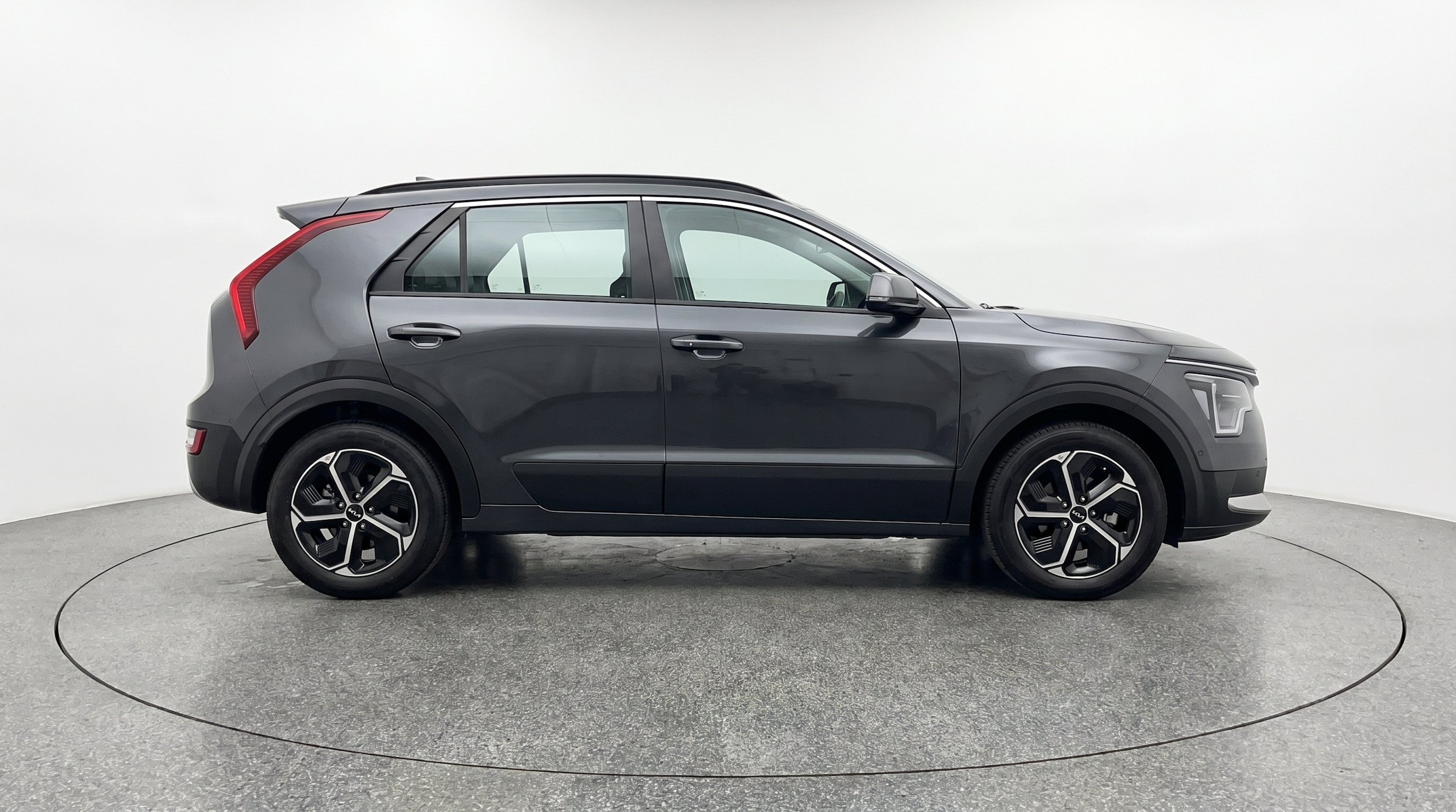 Thumbnail: 2026 Kia Niro - 11