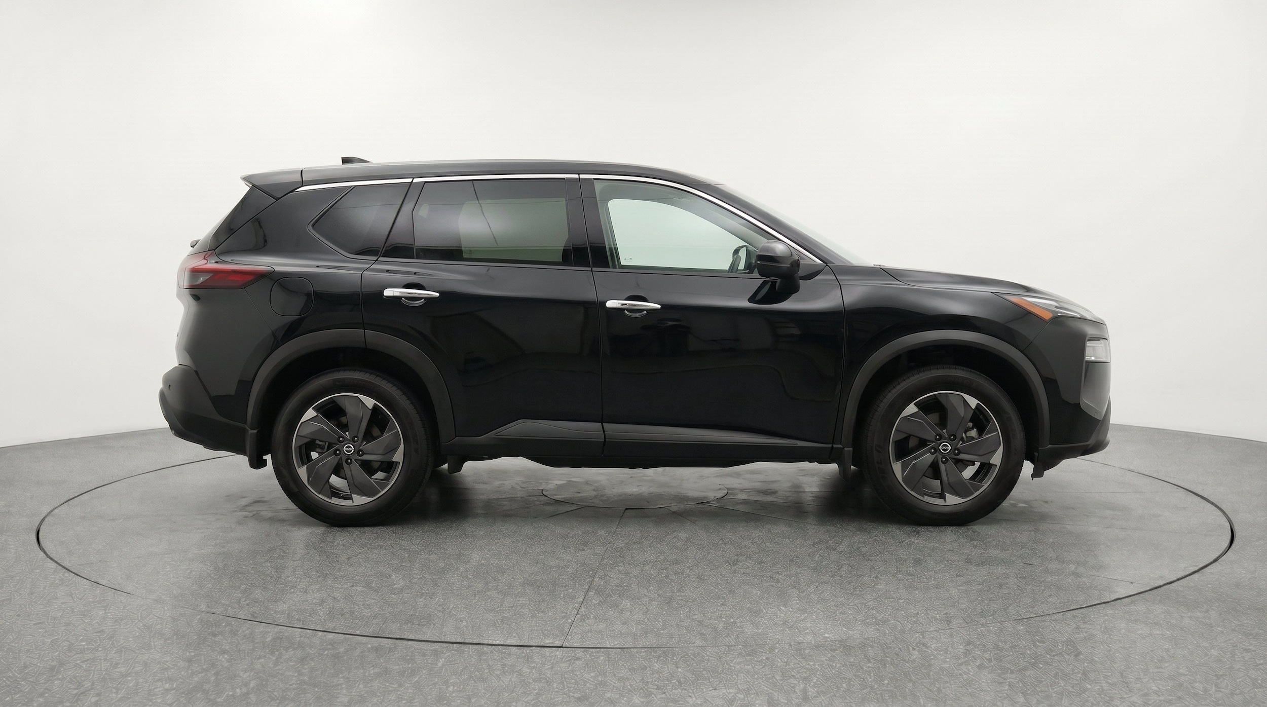 Thumbnail: 2025 Nissan Rogue - 11