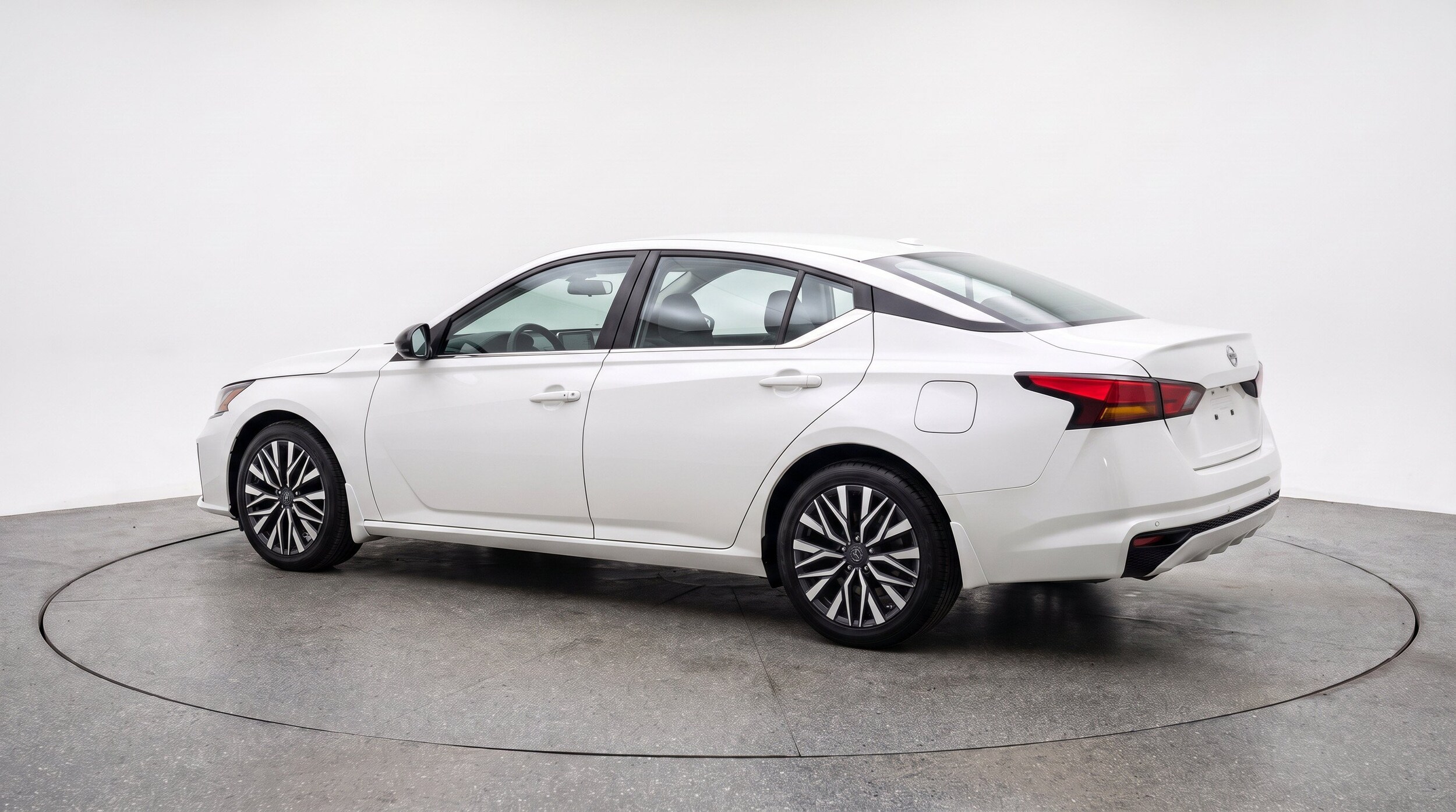 Thumbnail: 2025 Nissan Altima - 6