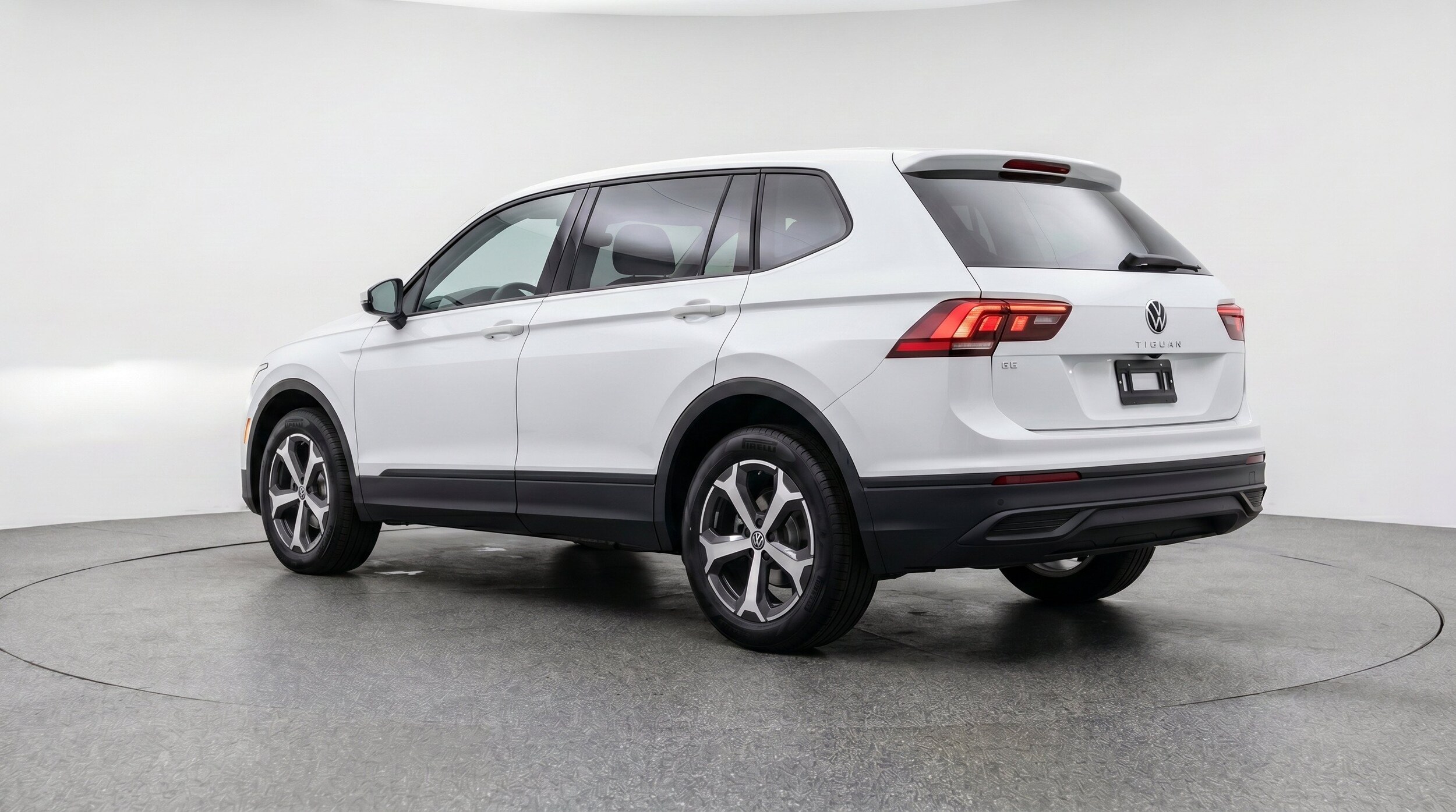 Thumbnail: 2026 Volkswagen Tiguan - 6