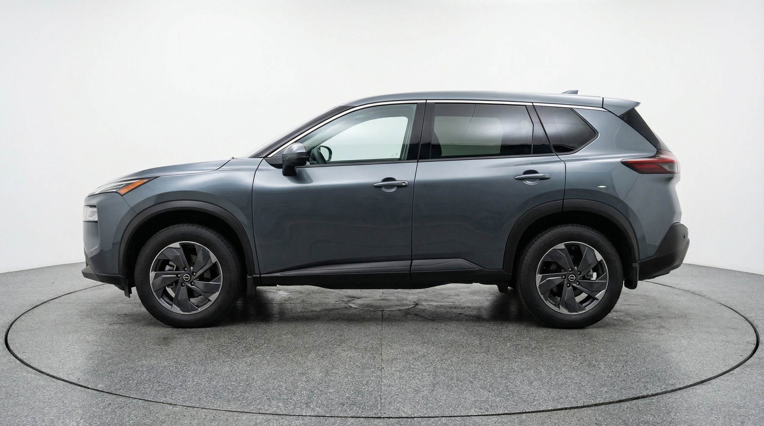 Thumbnail: 2025 Nissan Rogue - 5