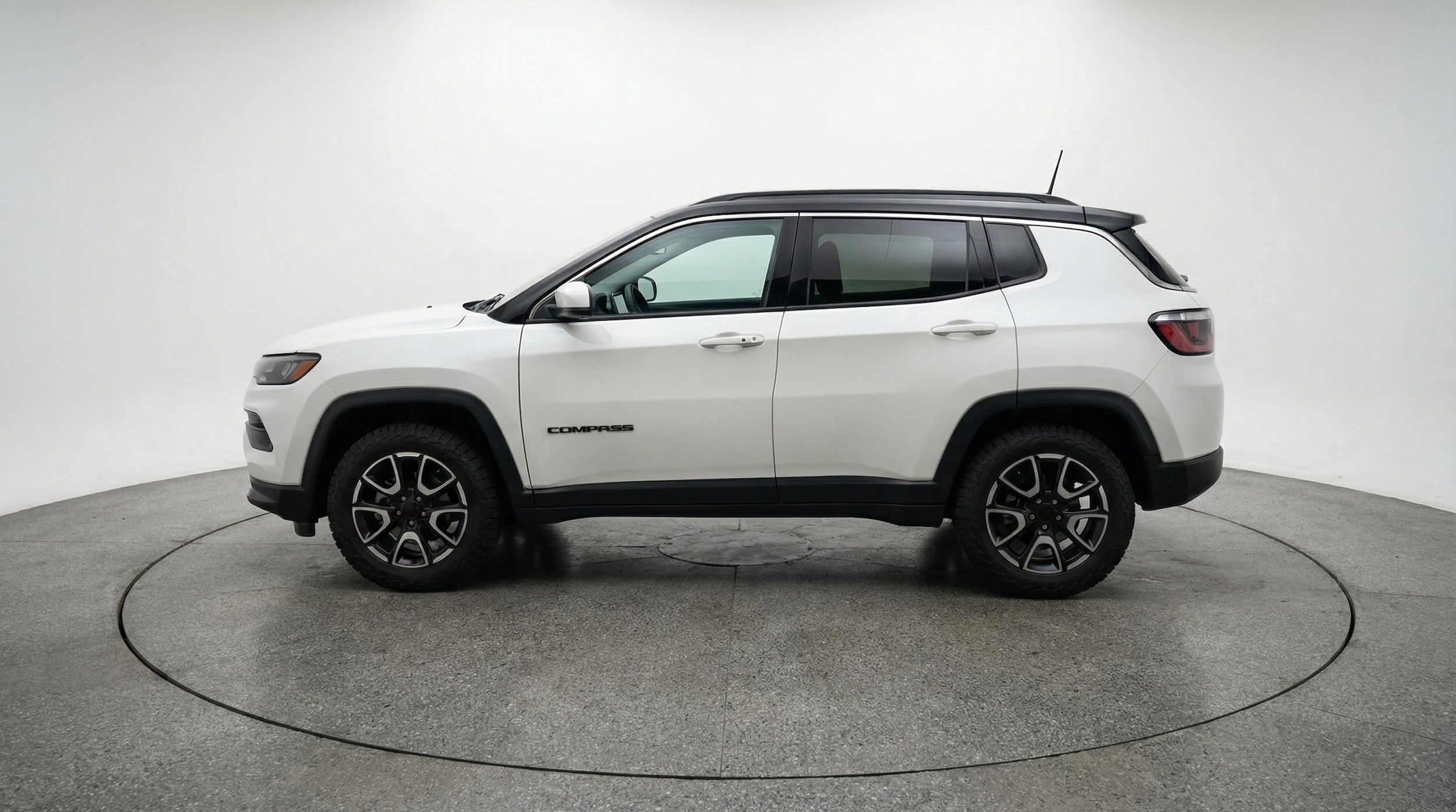 Thumbnail: 2025 Jeep Compass - 4