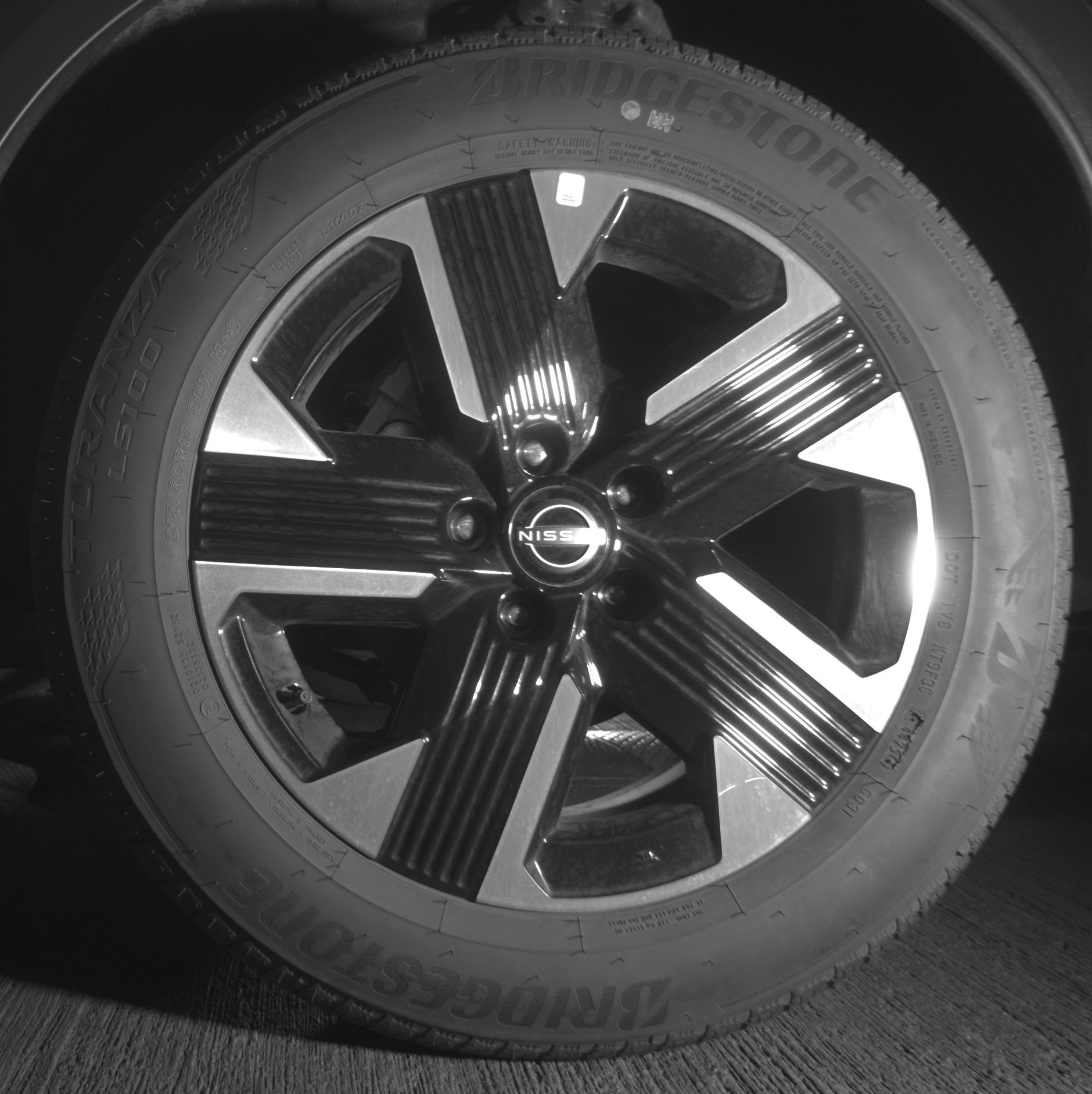 Thumbnail: 2026 Nissan Kicks - 14