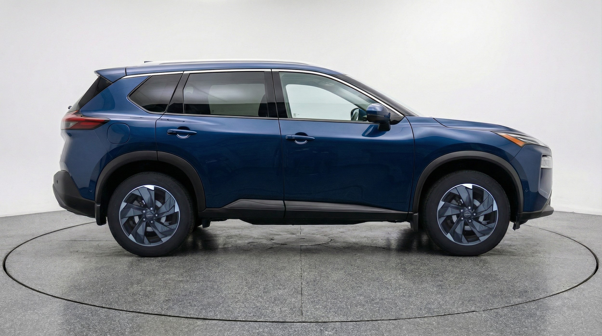 Thumbnail: 2025 Nissan Rogue - 8