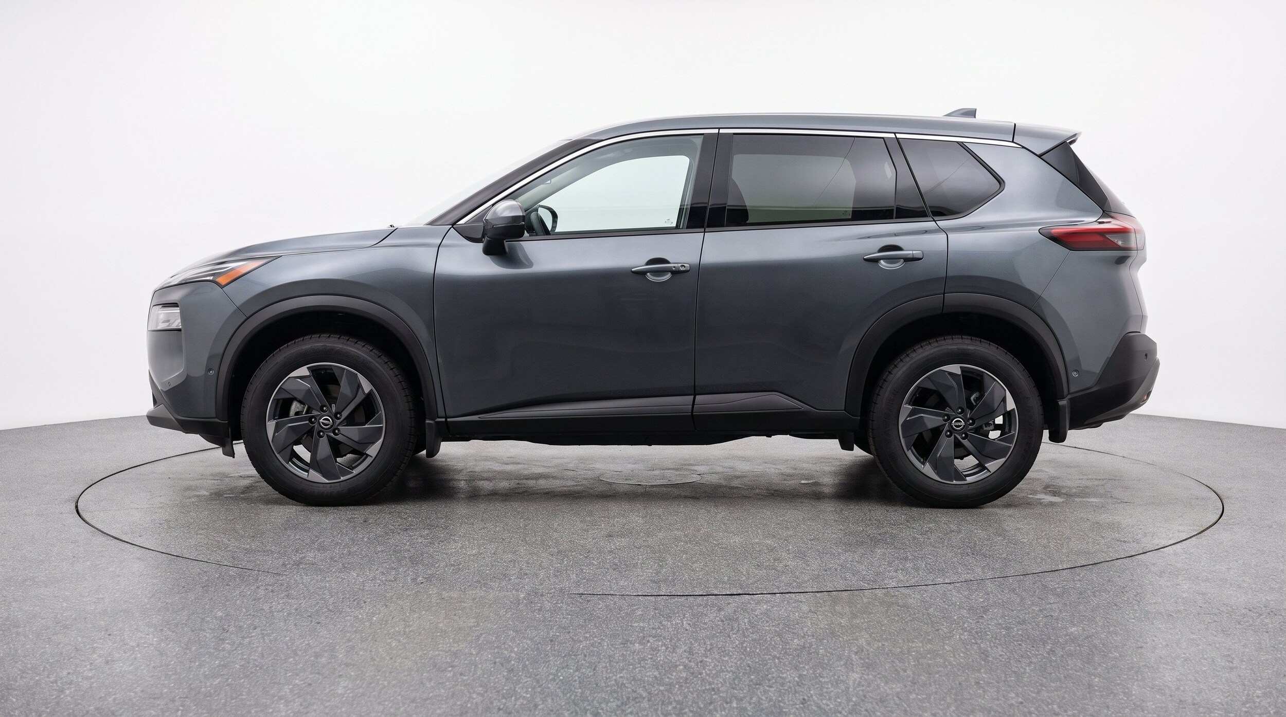 Thumbnail: 2025 Nissan Rogue - 5