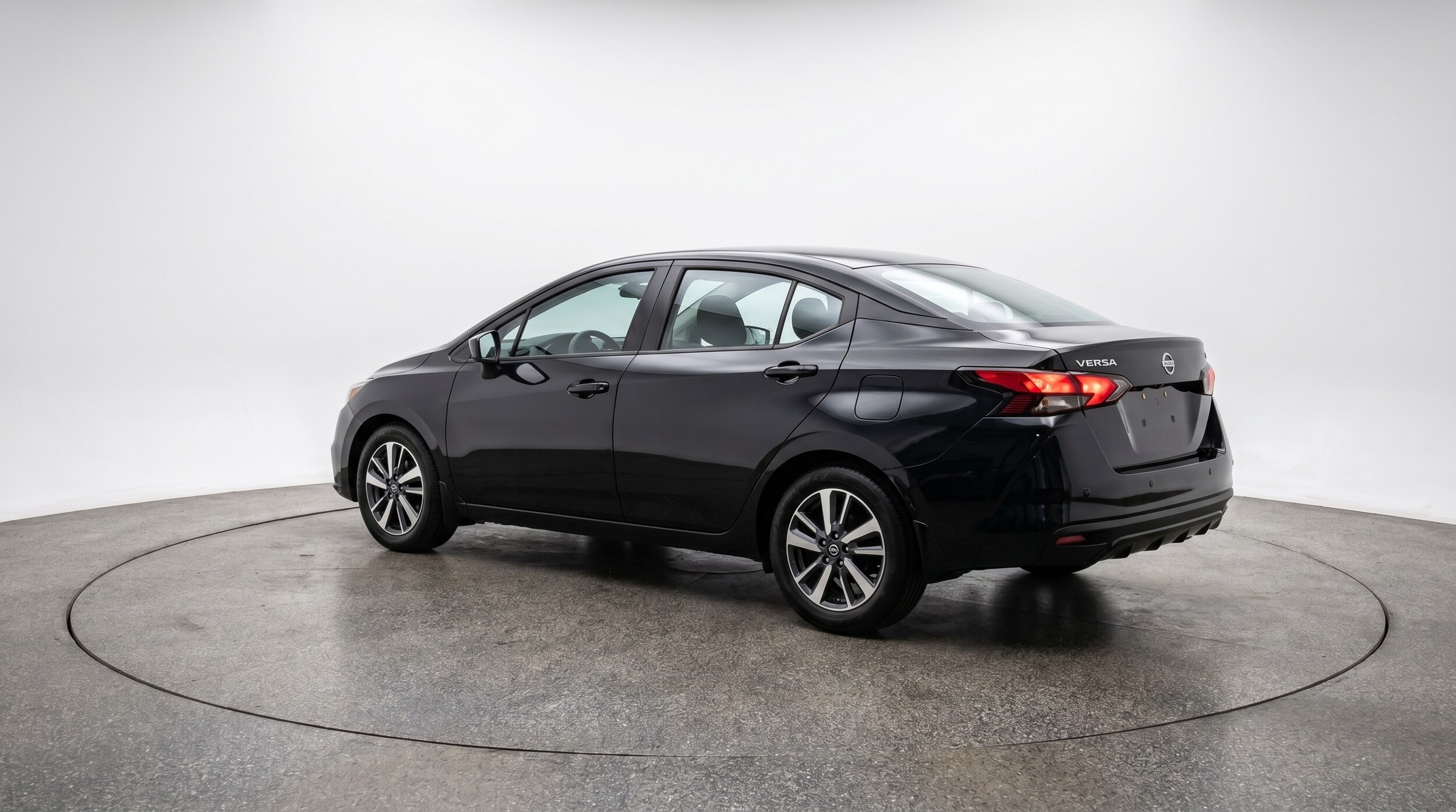Thumbnail: 2025 Nissan Versa - 5