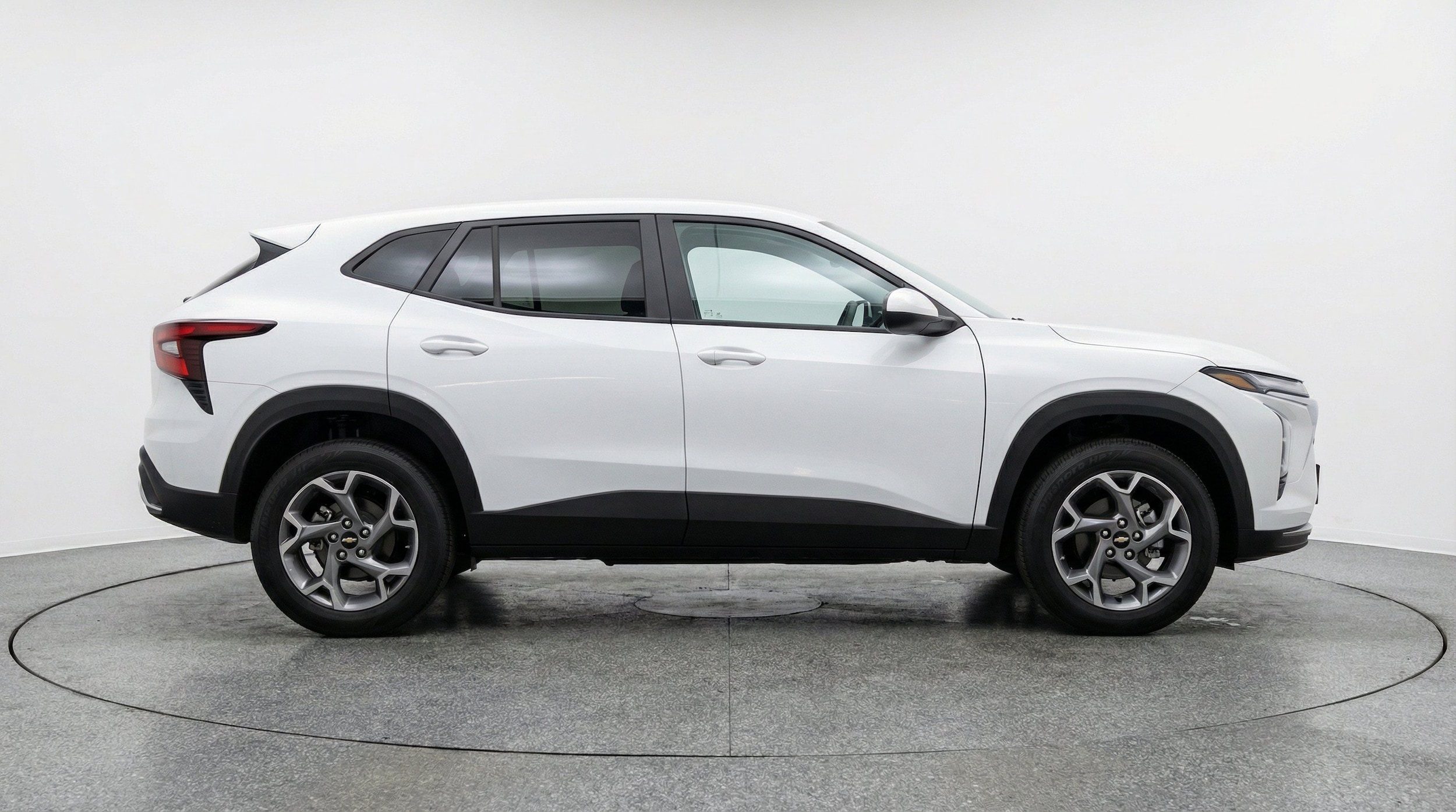 Thumbnail: 2025 Chevrolet Trax - 11