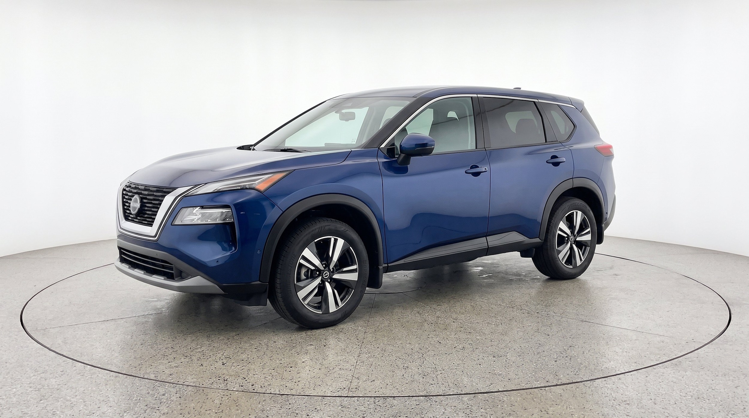 Thumbnail: 2026 Nissan Rogue - 3