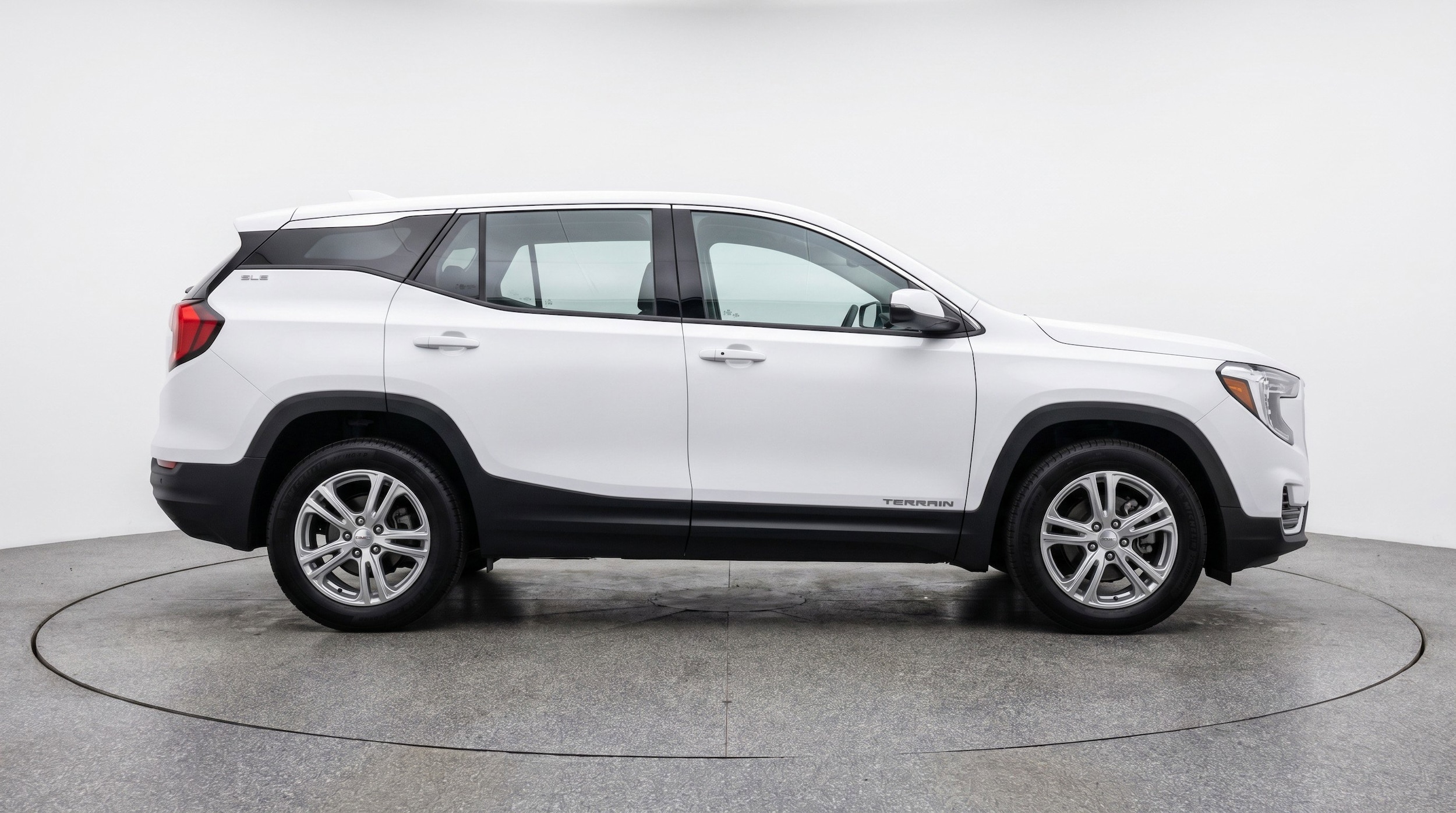 Thumbnail: 2024 GMC Terrain - 11