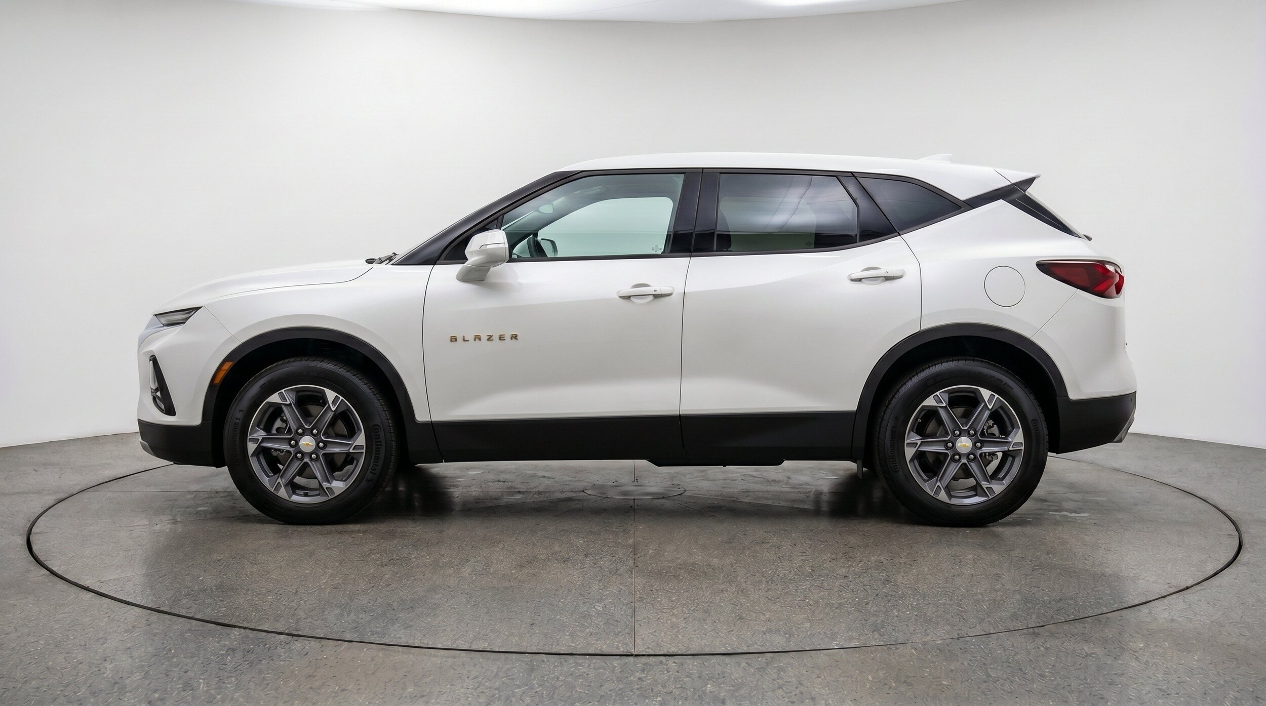 Thumbnail: 2025 Chevrolet Blazer - 5