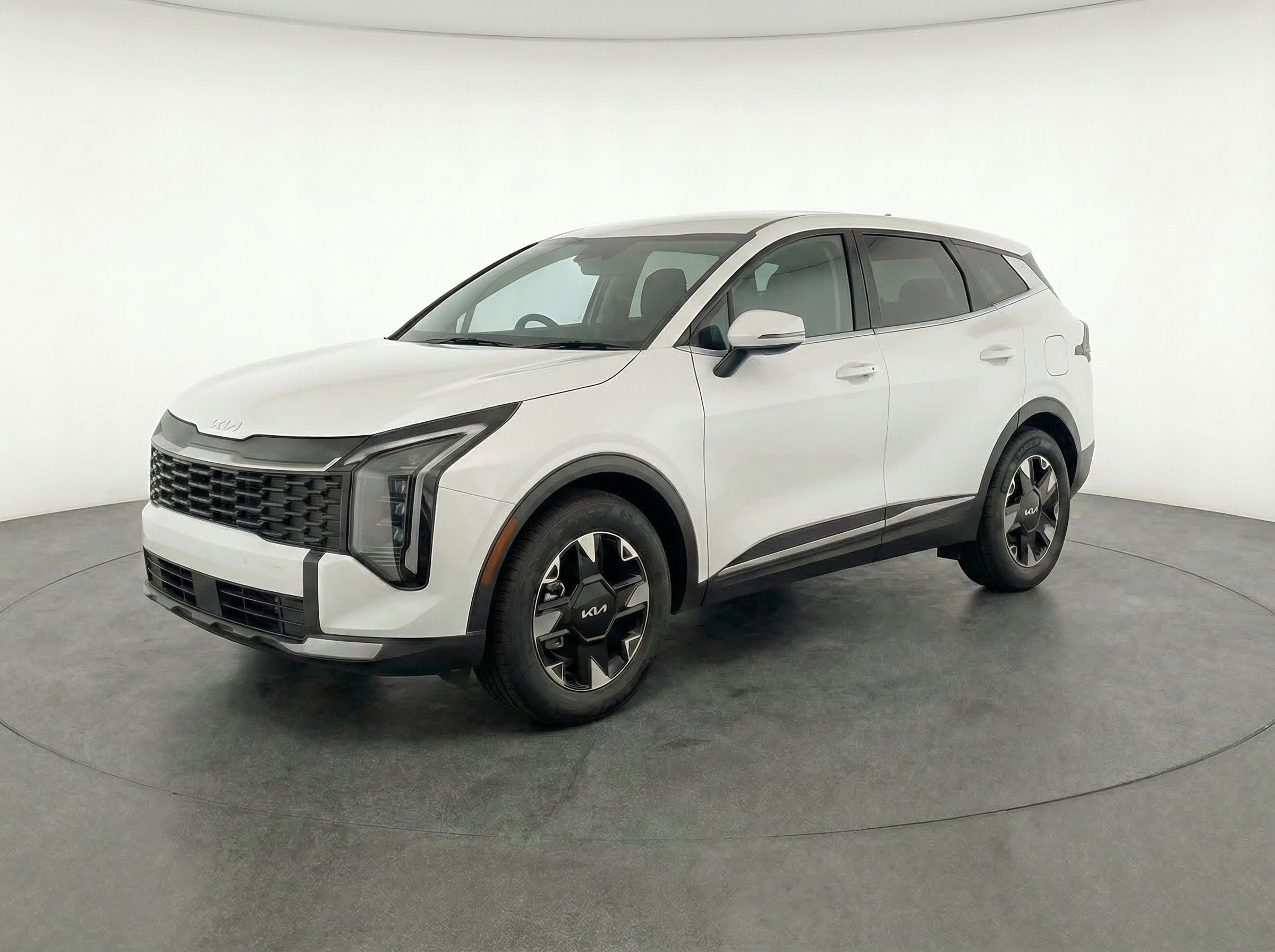 Thumbnail: 2026 Kia Sportage - 3