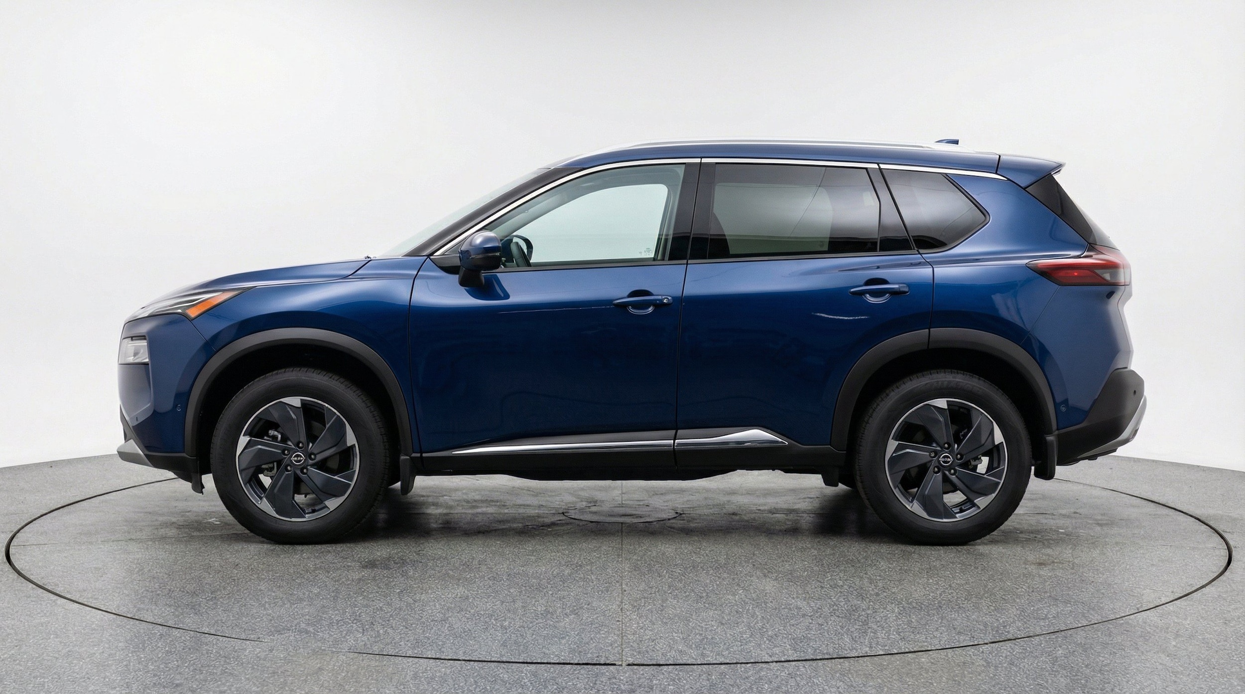 Thumbnail: 2025 Nissan Rogue - 5