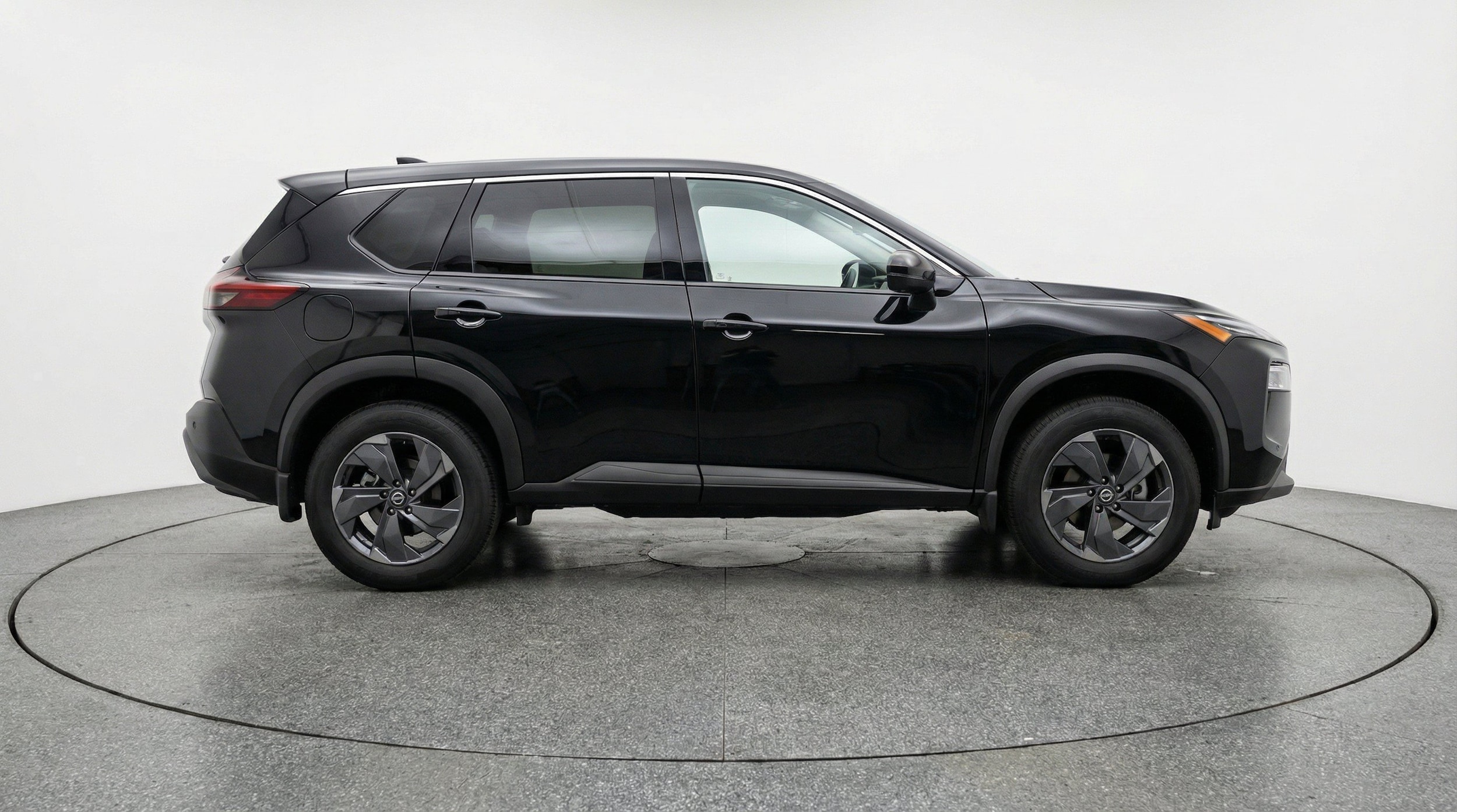 Thumbnail: 2025 Nissan Rogue - 10