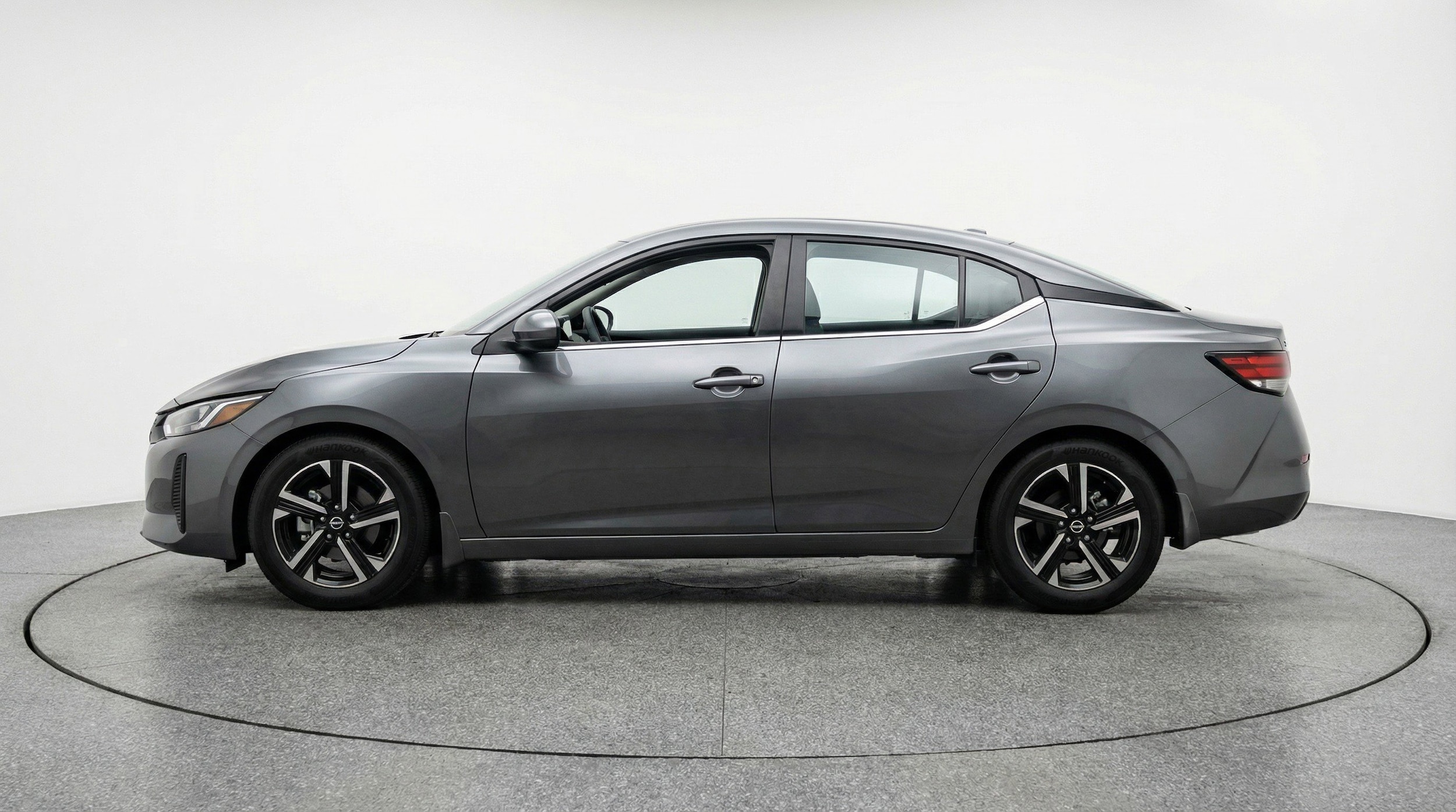 Thumbnail: 2025 Nissan Sentra - 5
