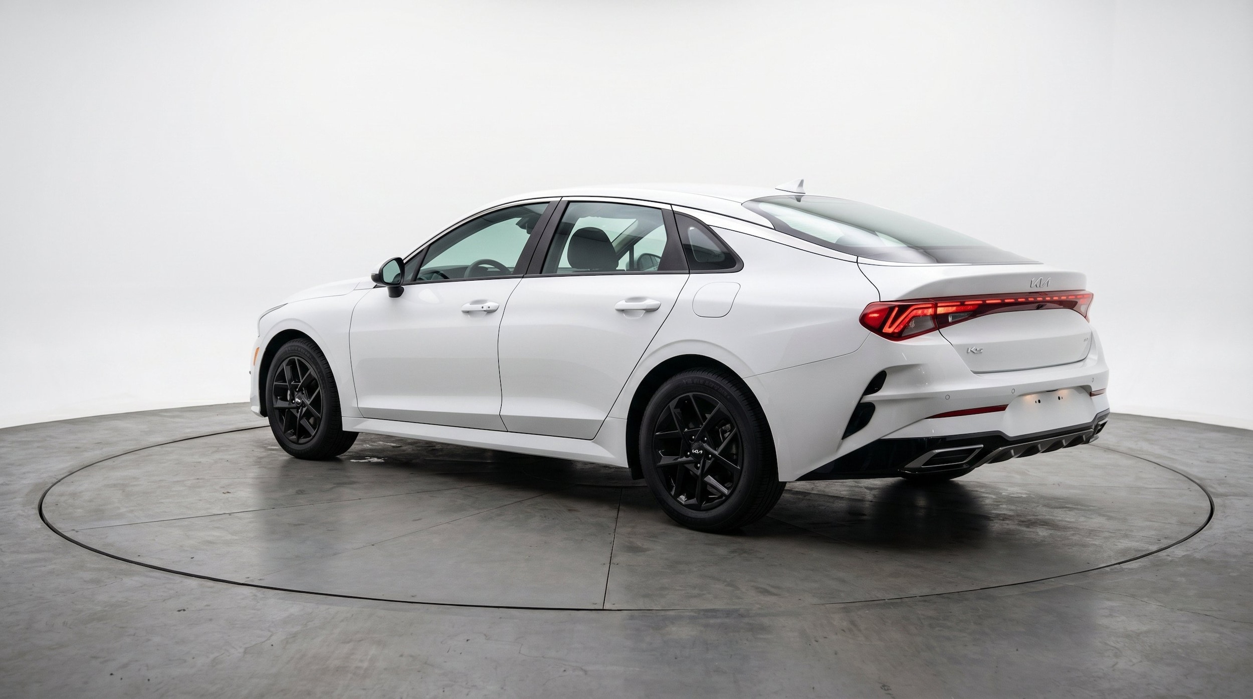 Thumbnail: 2025 Kia K5 - 6