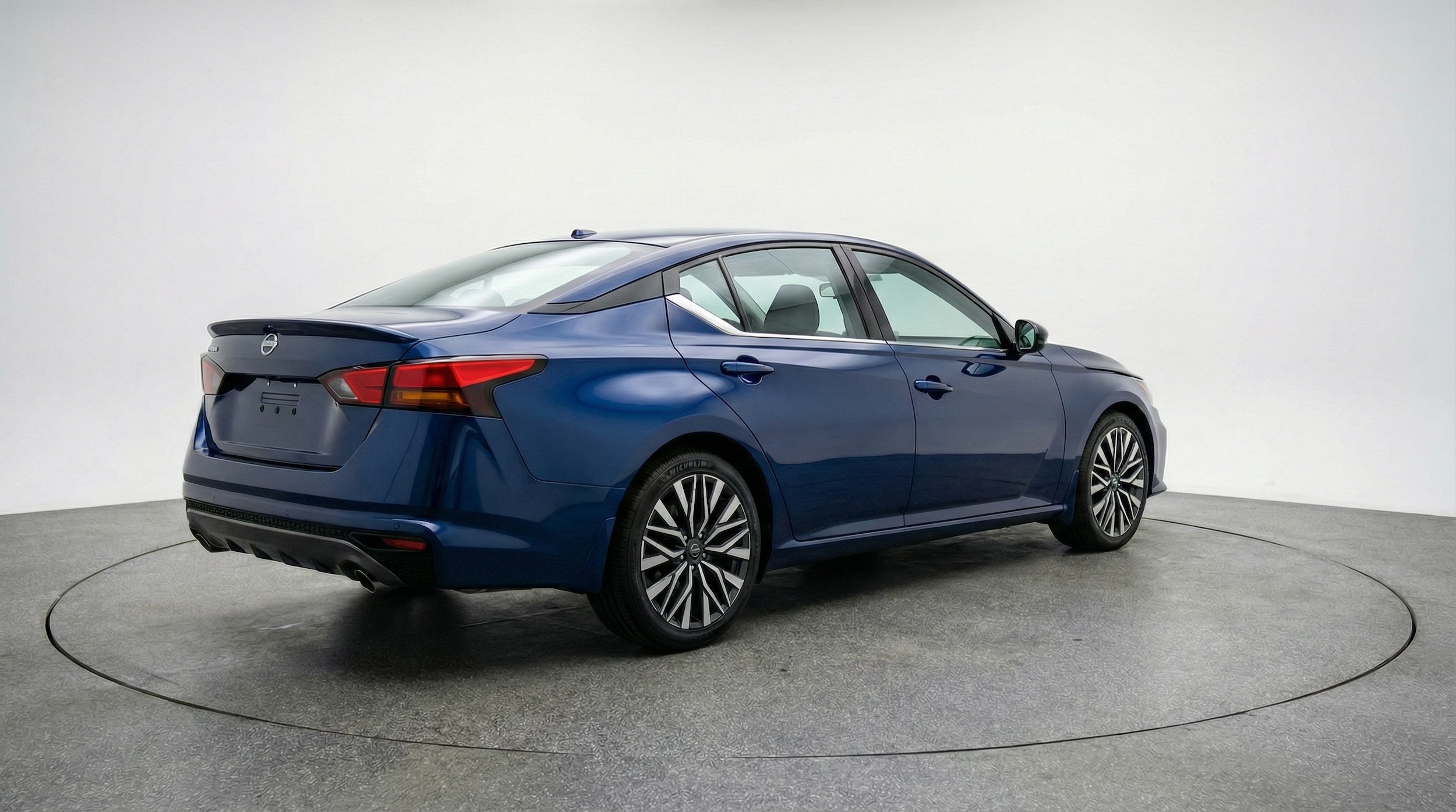 Thumbnail: 2025 Nissan Altima - 7