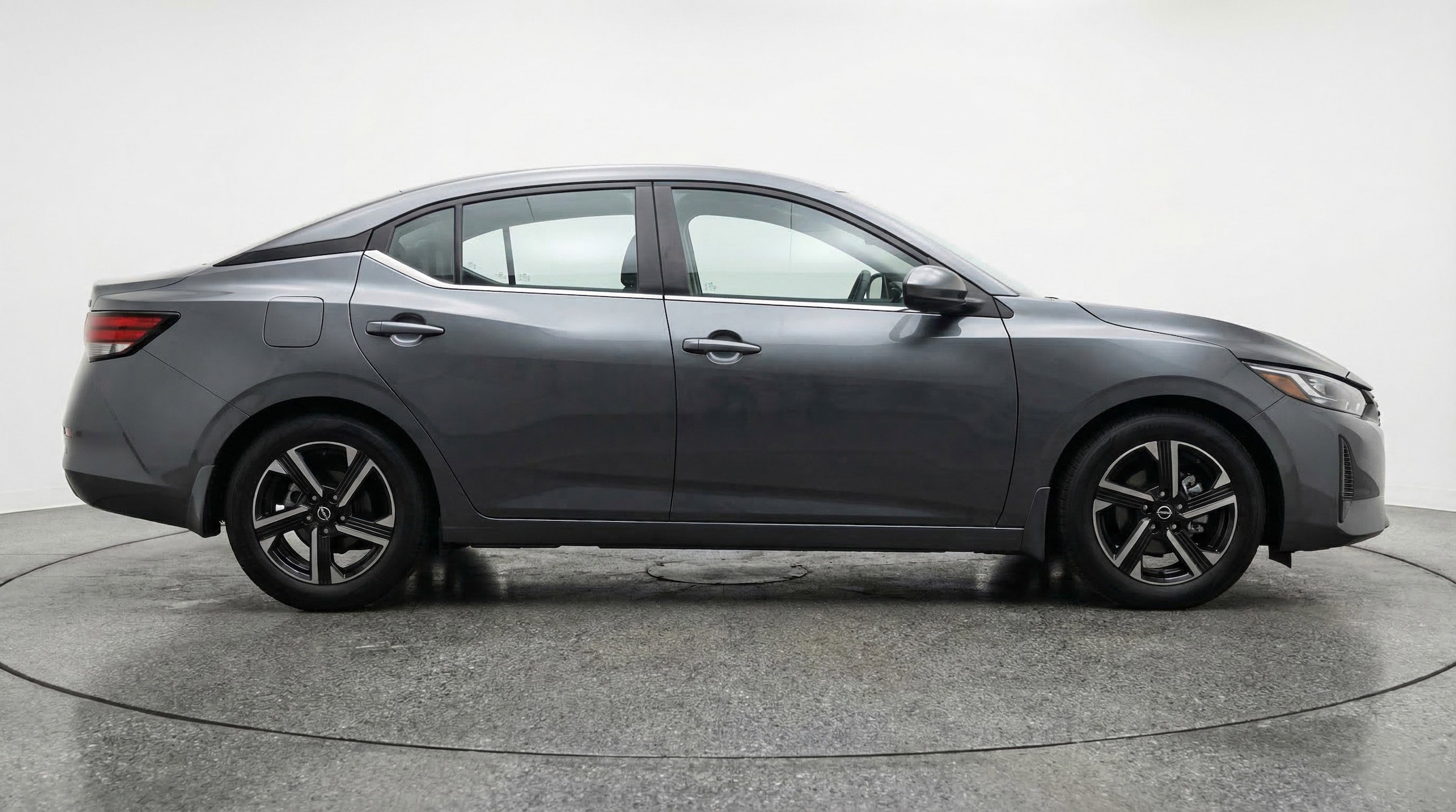 Thumbnail: 2025 Nissan Sentra - 11