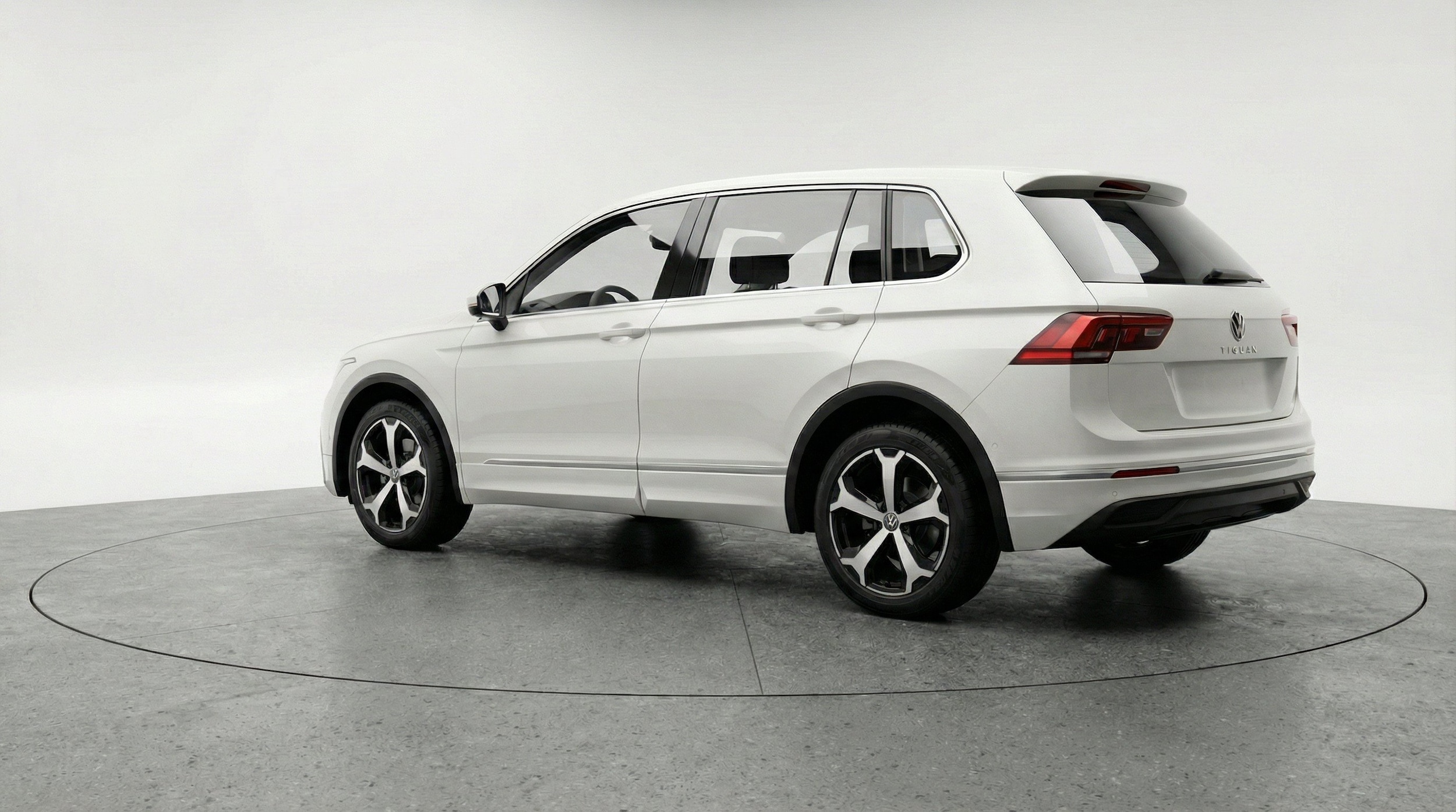Thumbnail: 2026 Volkswagen Tiguan - 6