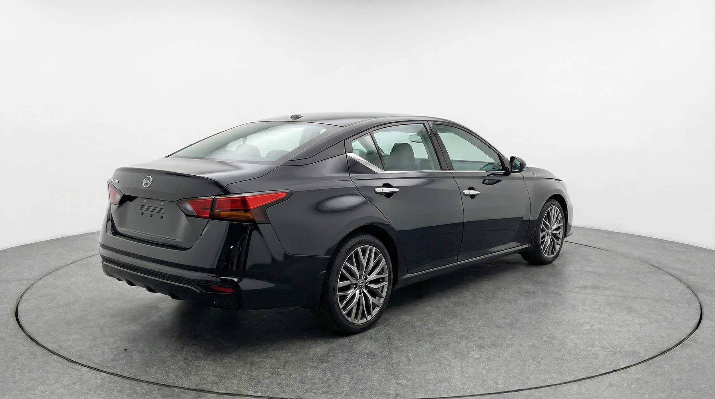 Thumbnail: 2025 Nissan Altima - 7