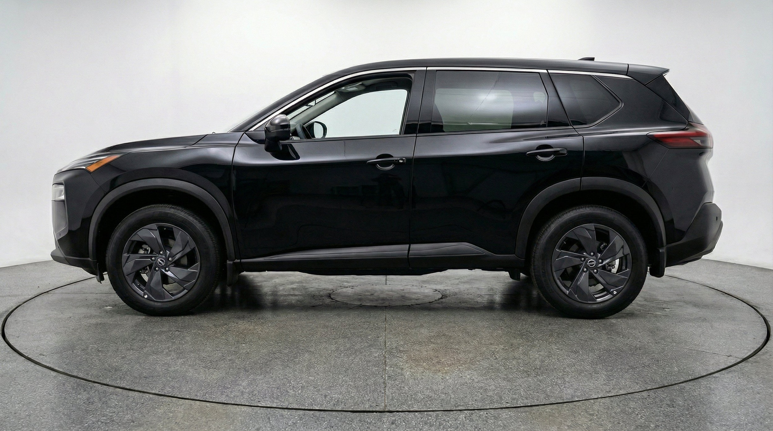 Thumbnail: 2026 Nissan Rogue - 5