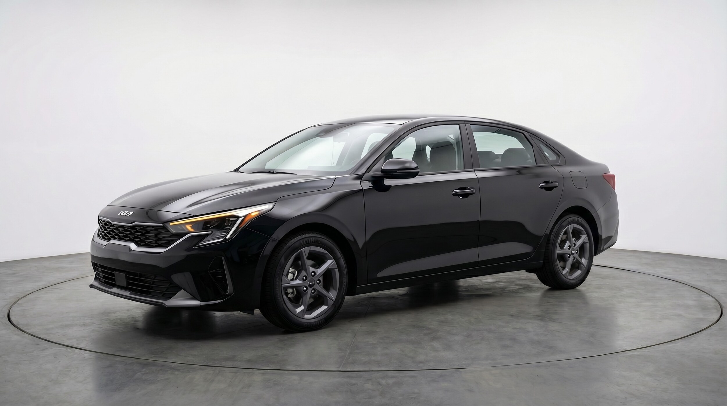 Thumbnail: 2025 Kia K4 - 3