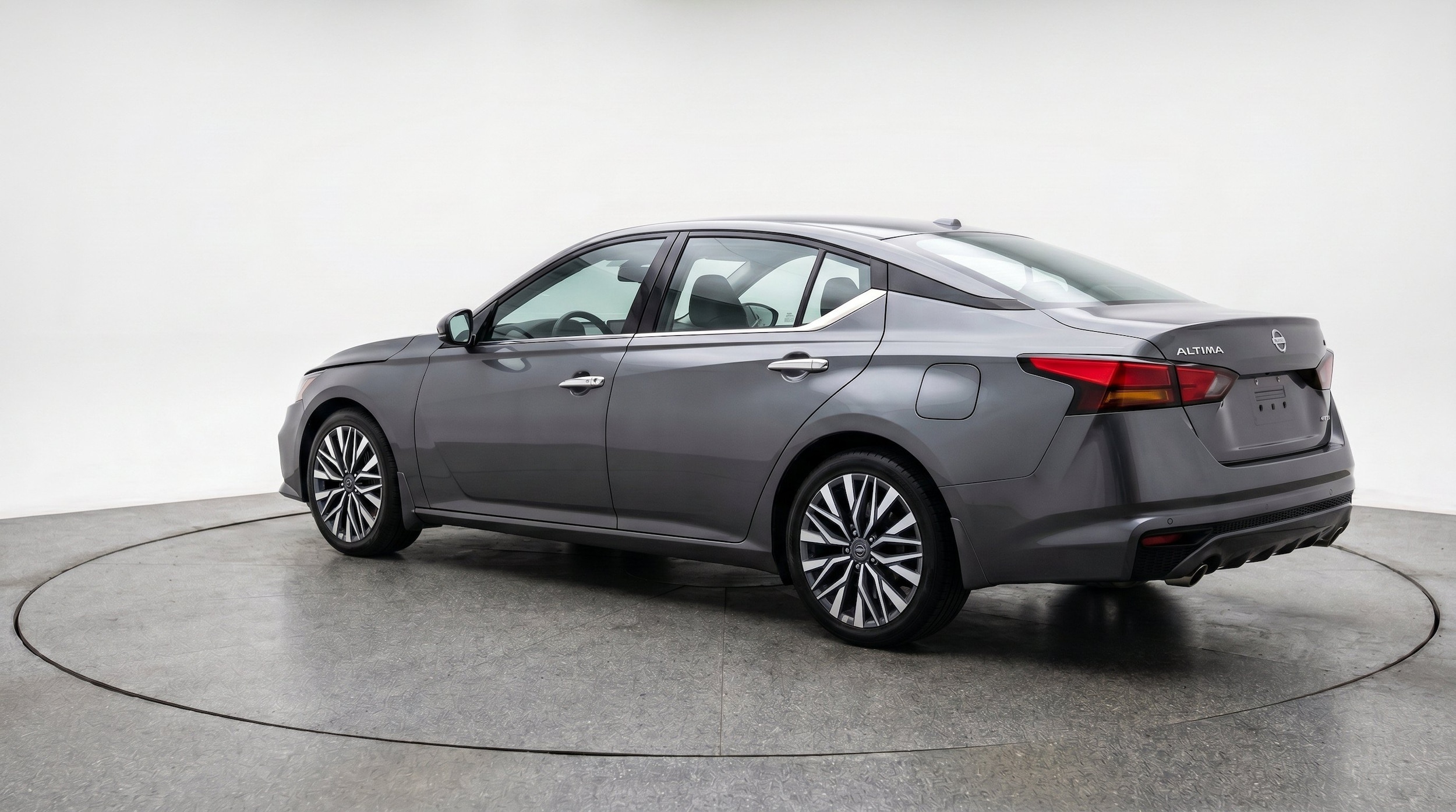 Thumbnail: 2025 Nissan Altima - 6