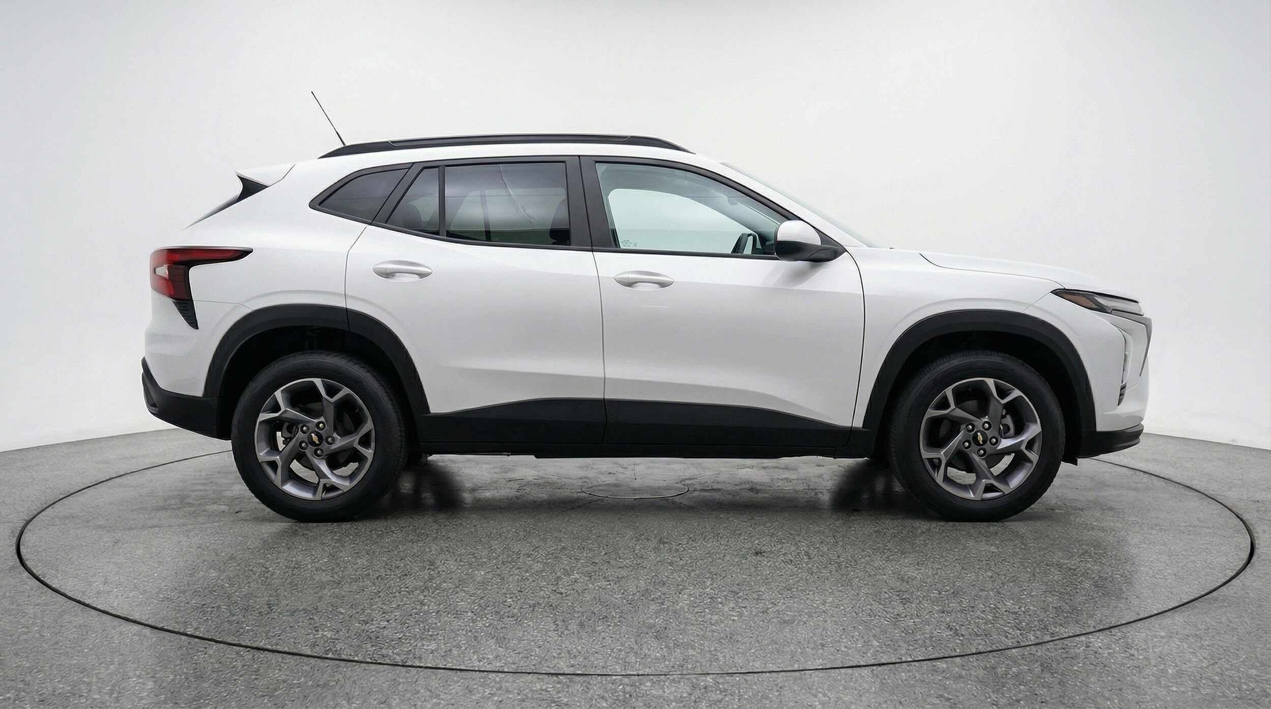 Thumbnail: 2025 Chevrolet Trax - 11