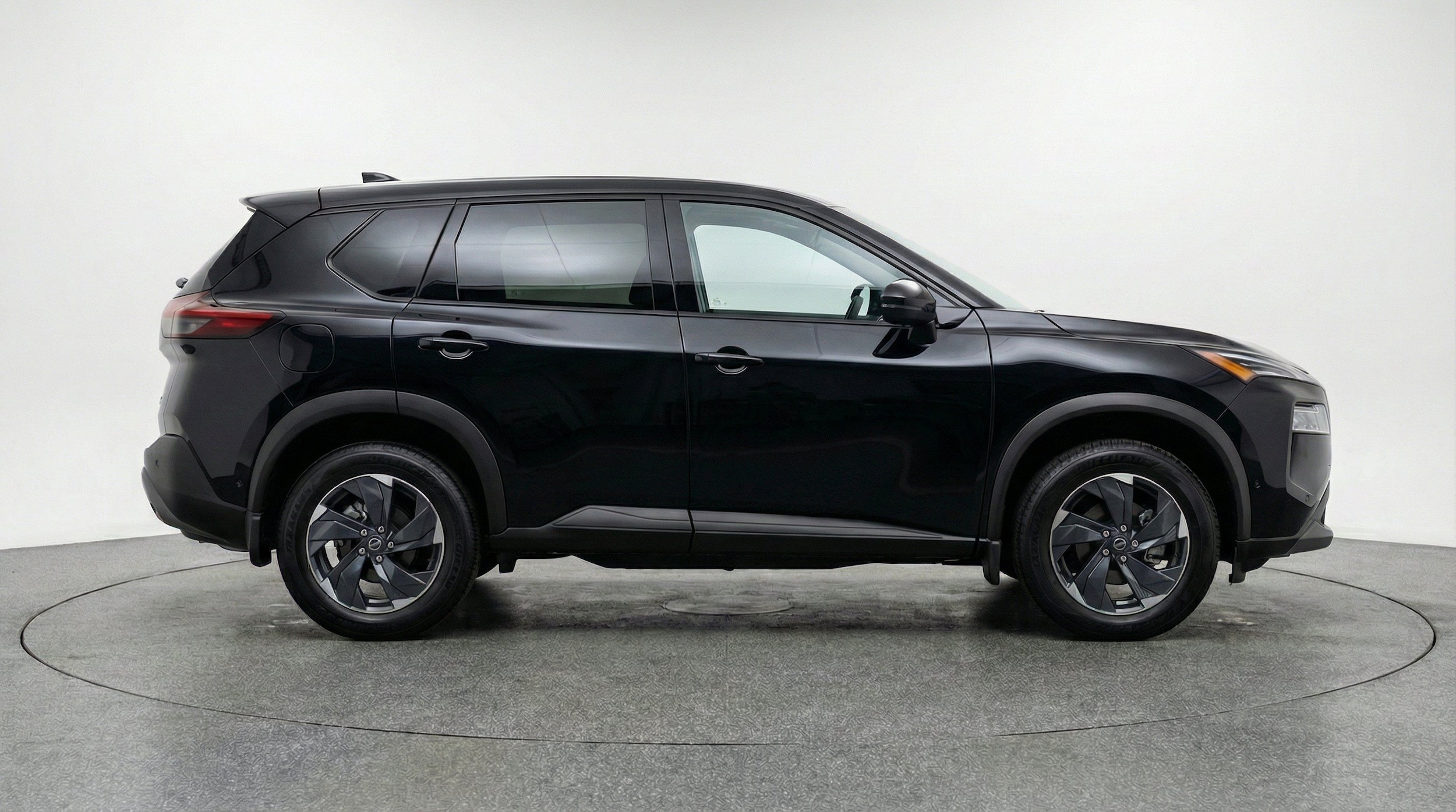 Thumbnail: 2025 Nissan Rogue - 11