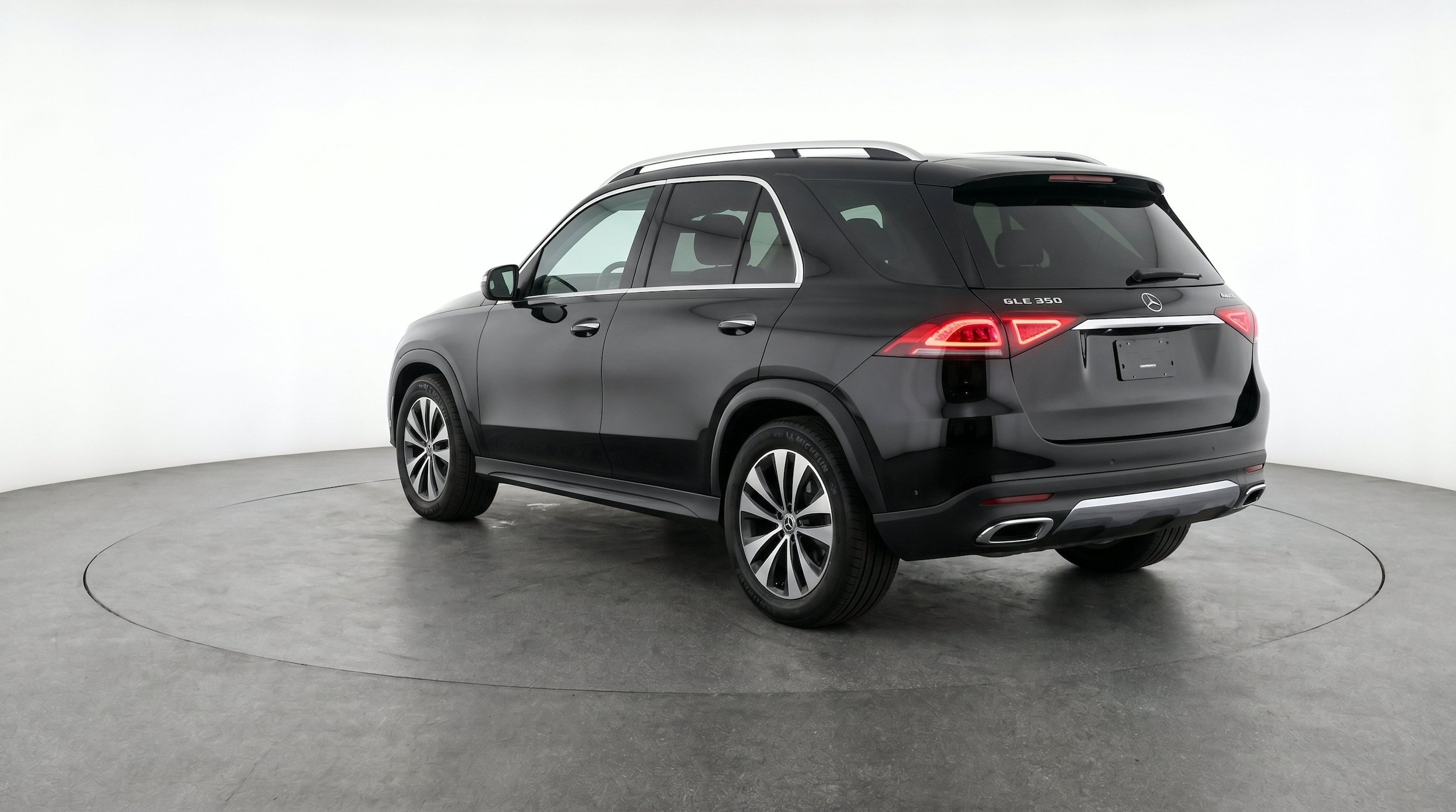 Thumbnail: 2026 Mercedes-Benz GLE - 6