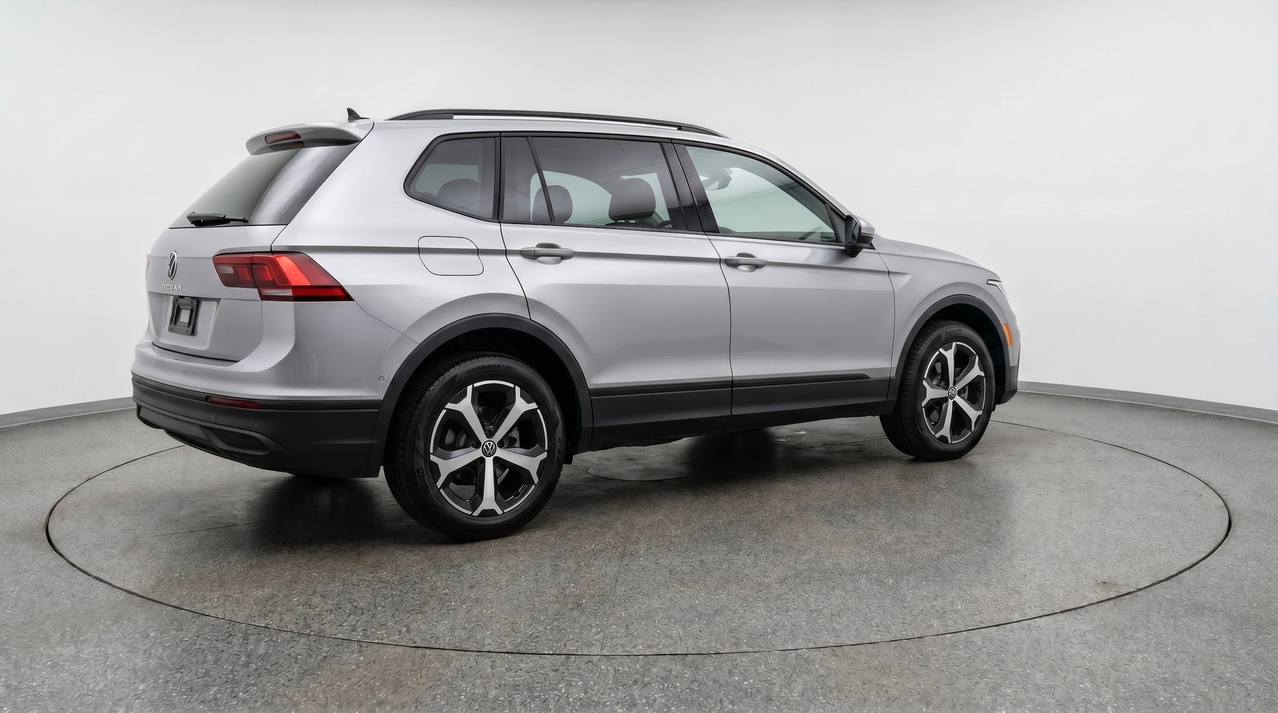 Thumbnail: 2026 Volkswagen Tiguan - 9