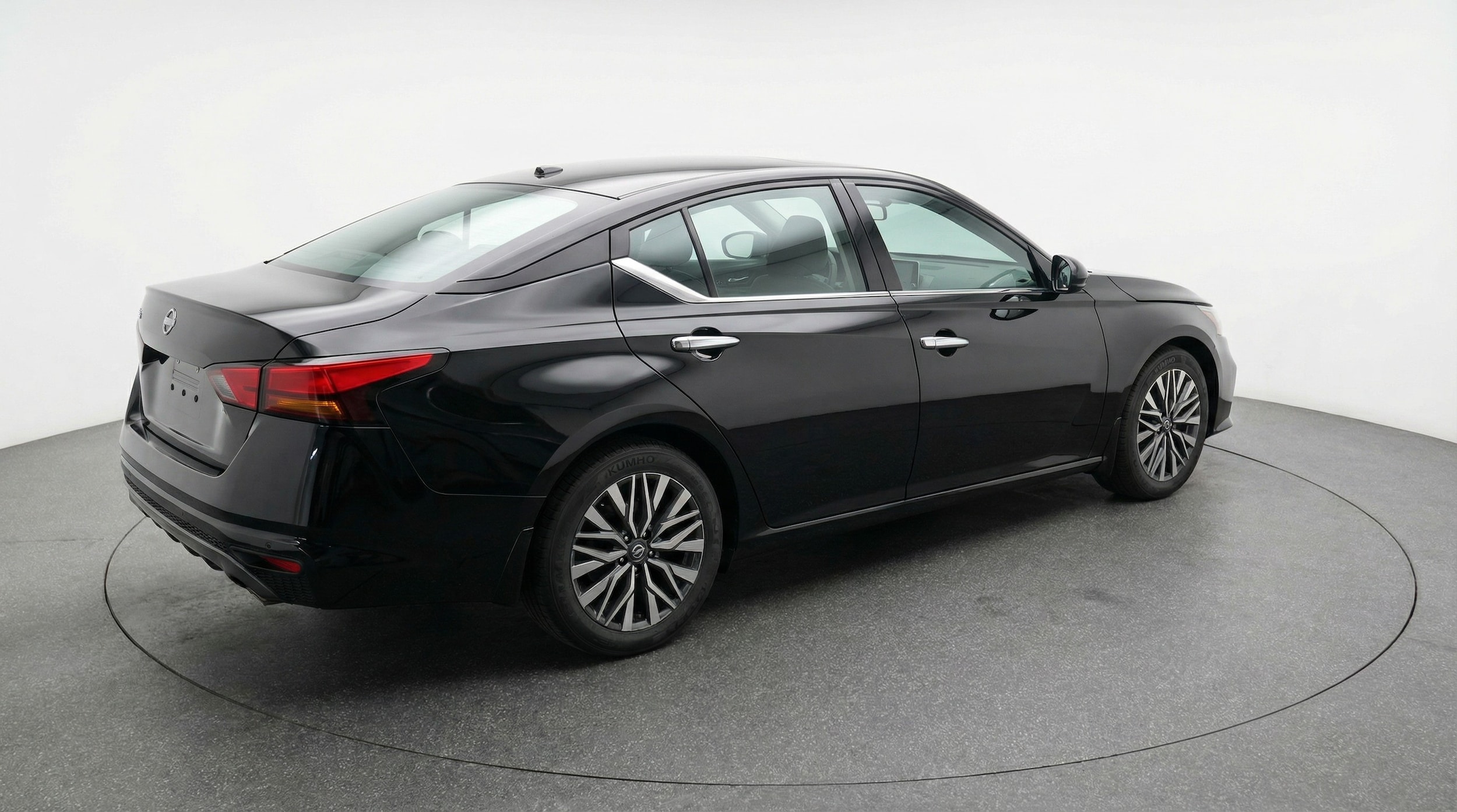 Thumbnail: 2025 Nissan Altima - 7