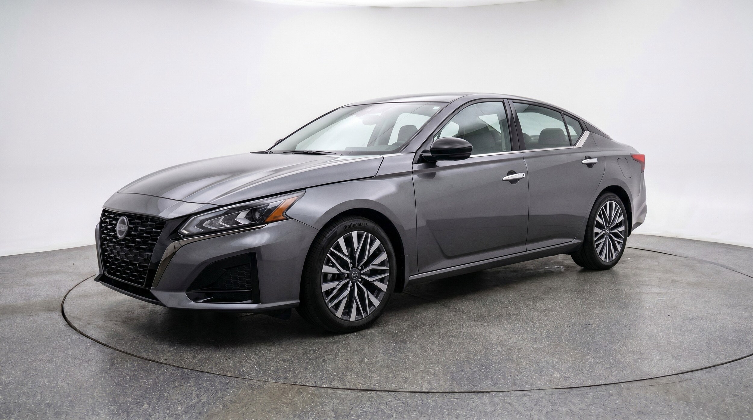 Thumbnail: 2025 Nissan Altima - 3