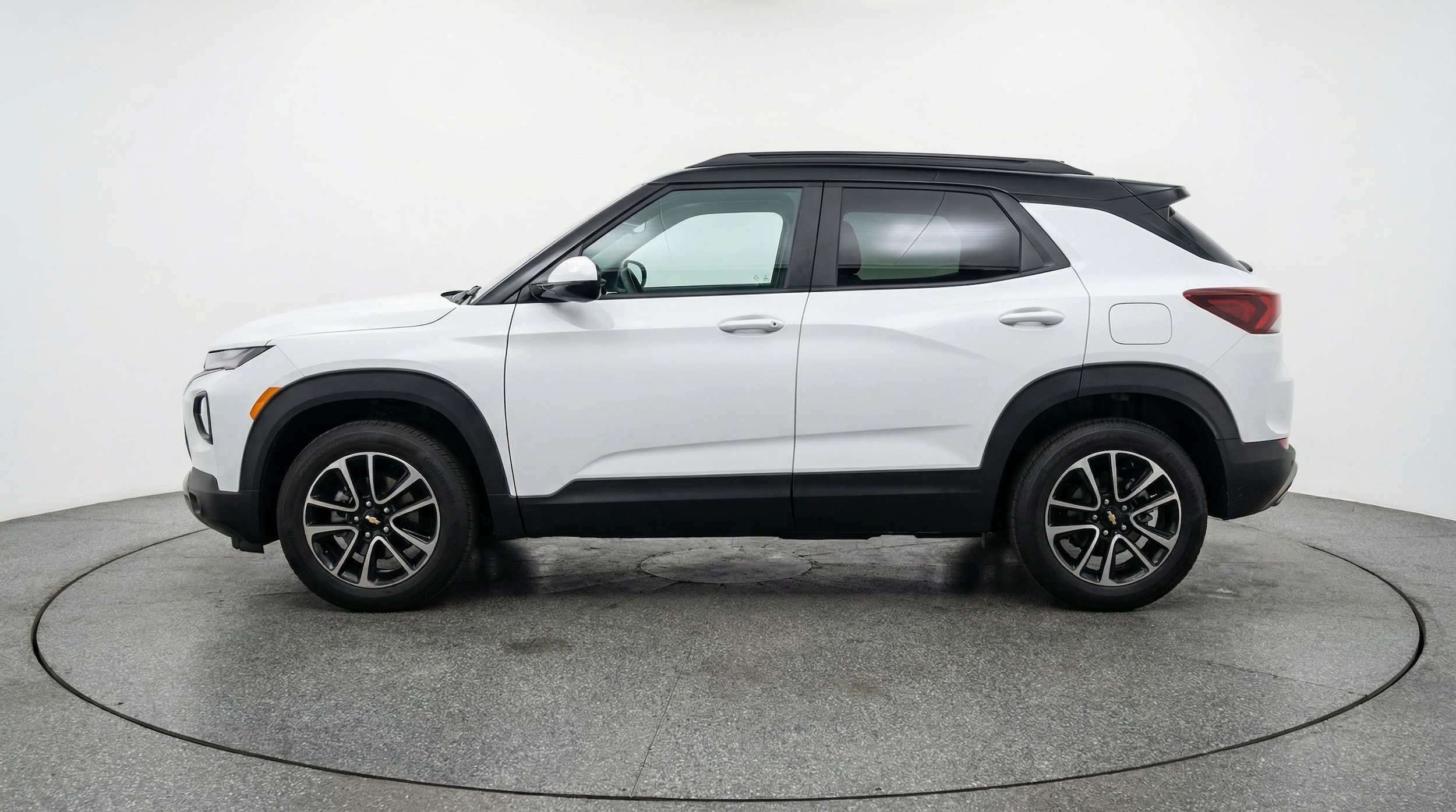 Thumbnail: 2025 Chevrolet TrailBlazer - 4