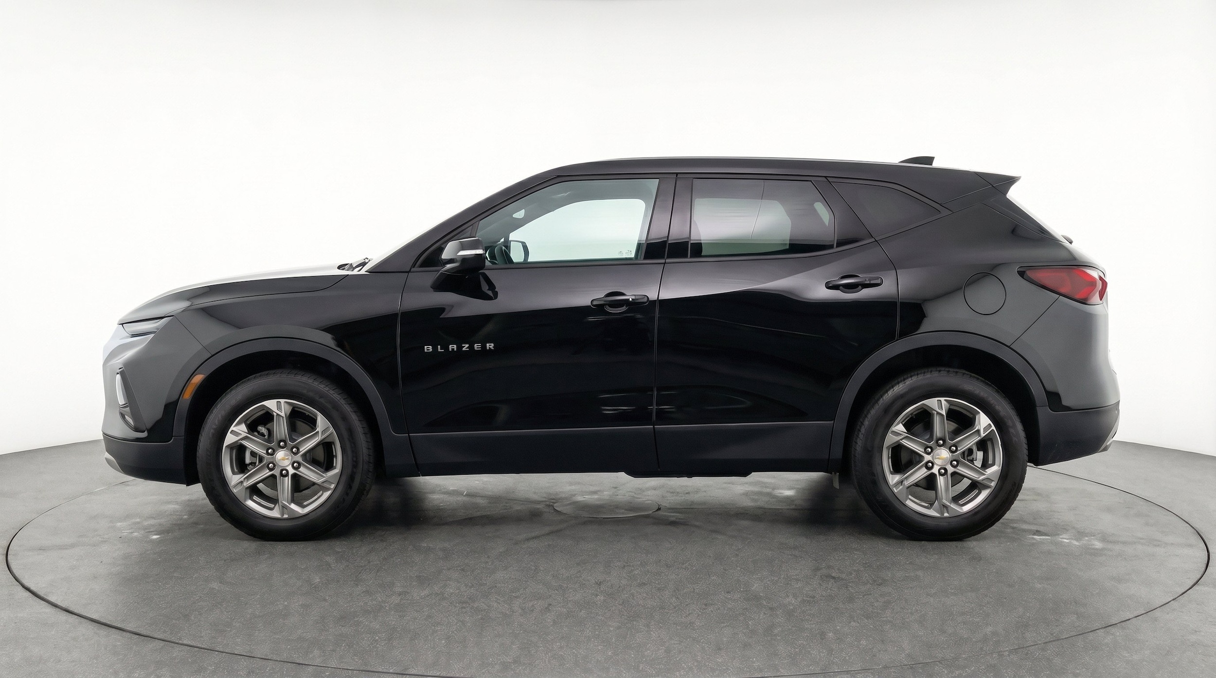 Thumbnail: 2026 Chevrolet Blazer - 5