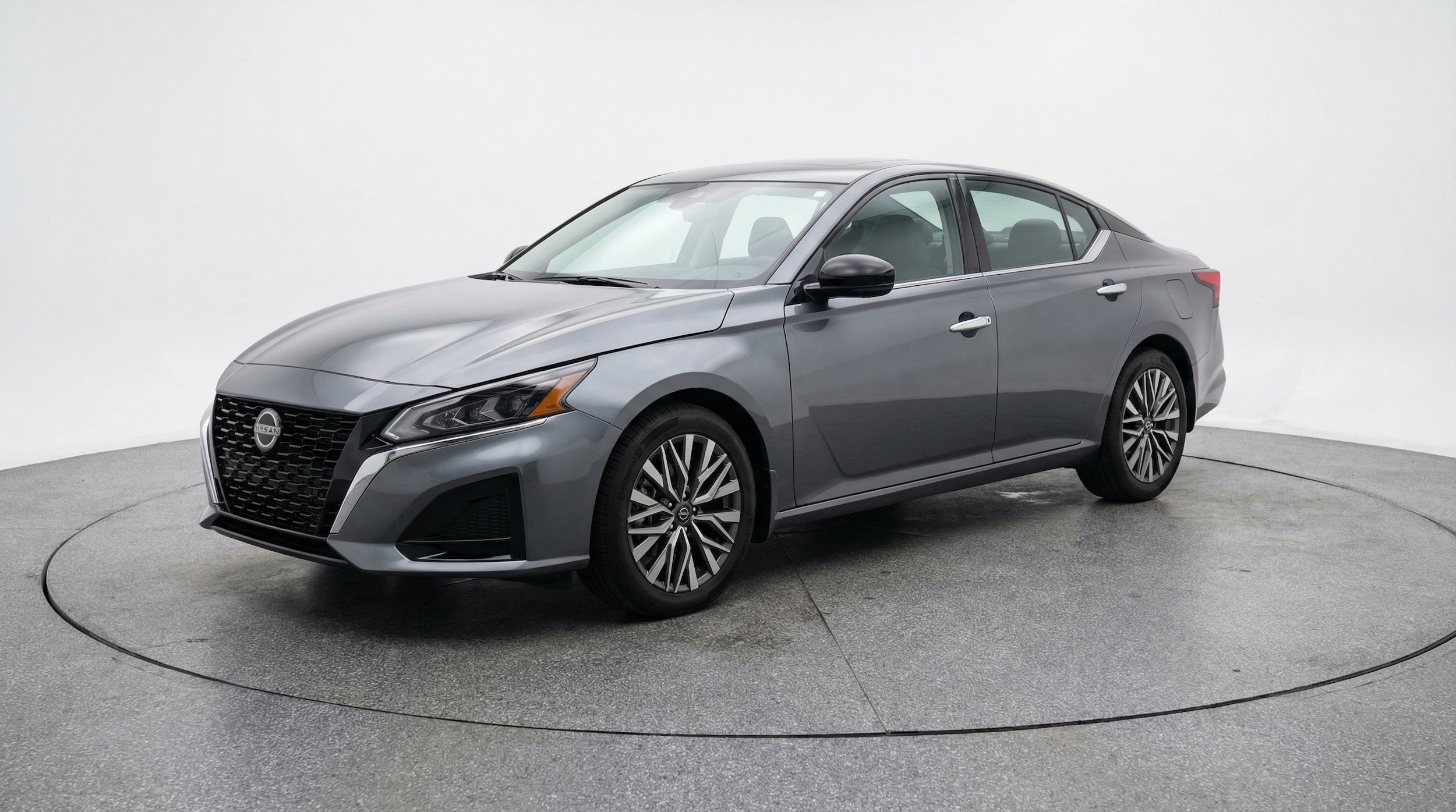 Thumbnail: 2025 Nissan Altima - 3