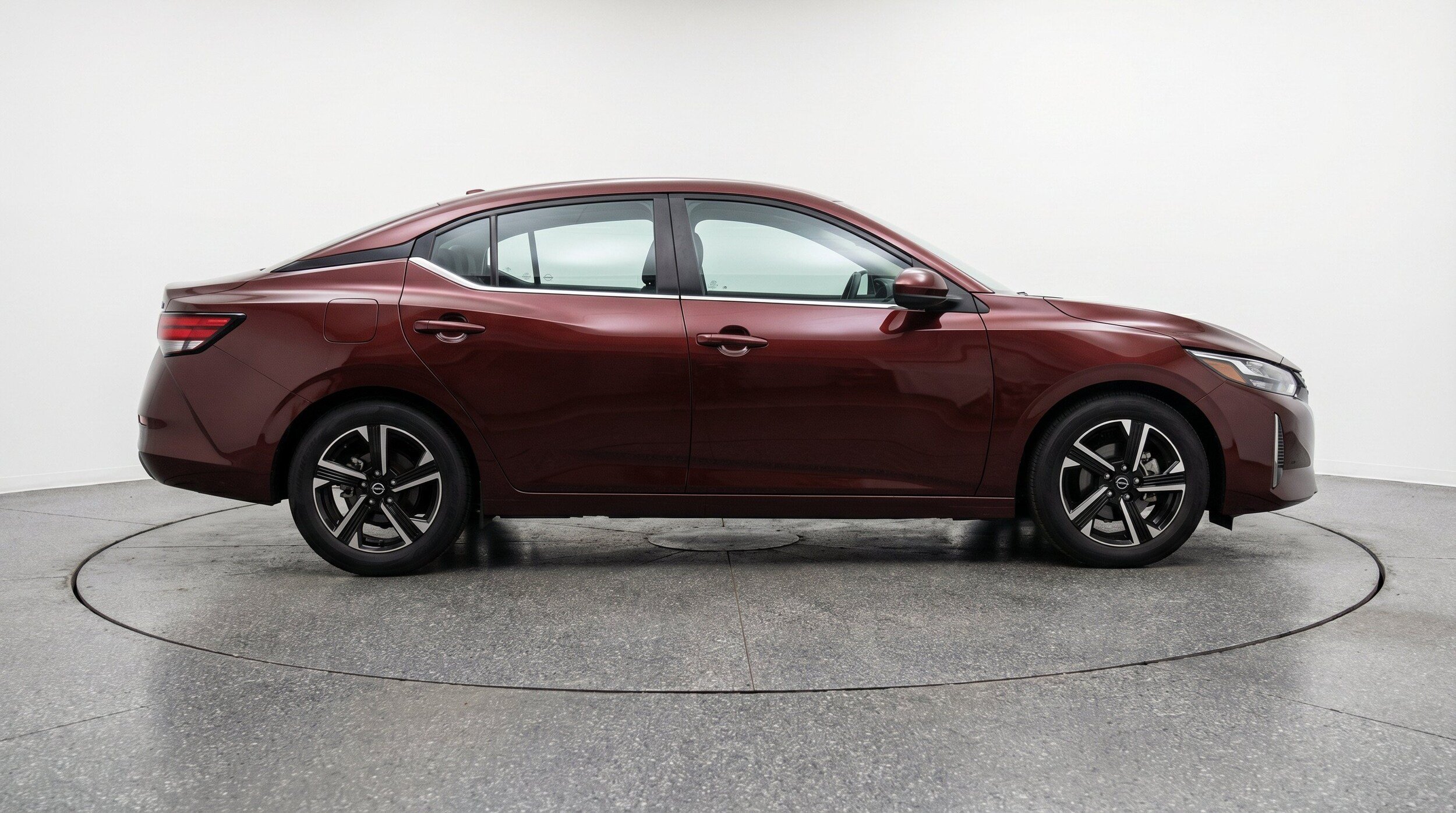 Thumbnail: 2025 Nissan Sentra - 11
