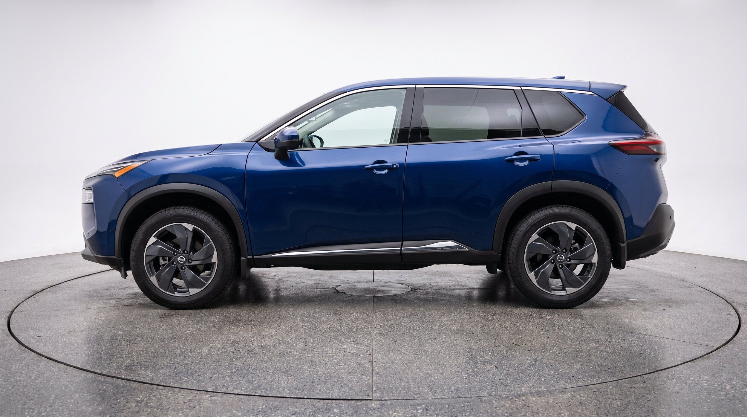 Thumbnail: 2025 Nissan Rogue - 5