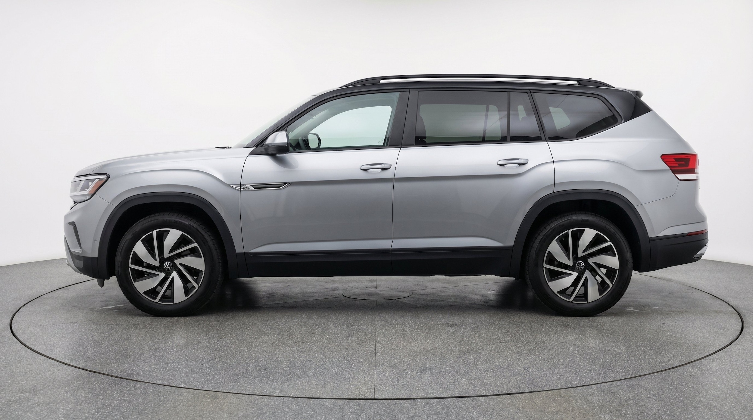 Thumbnail: 2026 Volkswagen Atlas - 5