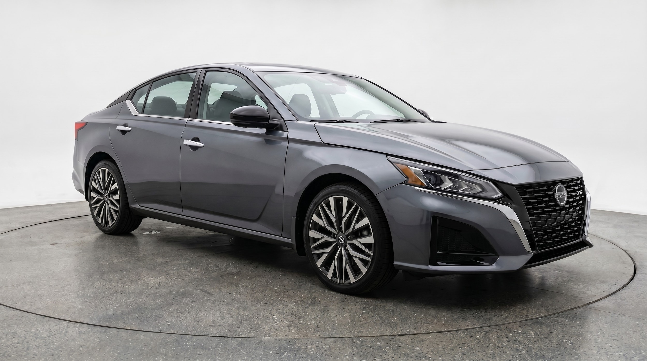 Thumbnail: 2025 Nissan Altima - 1