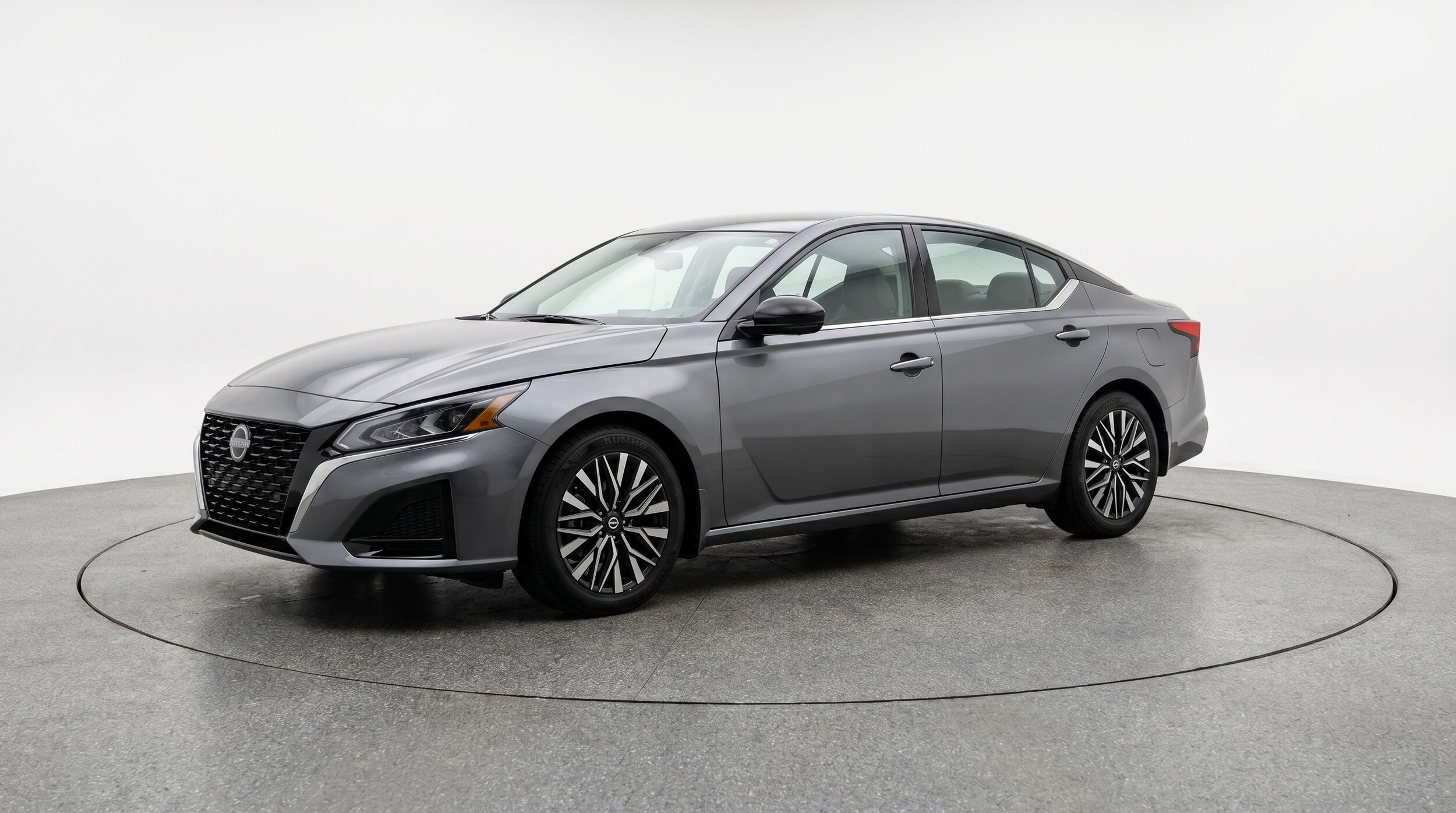 Thumbnail: 2025 Nissan Altima - 3