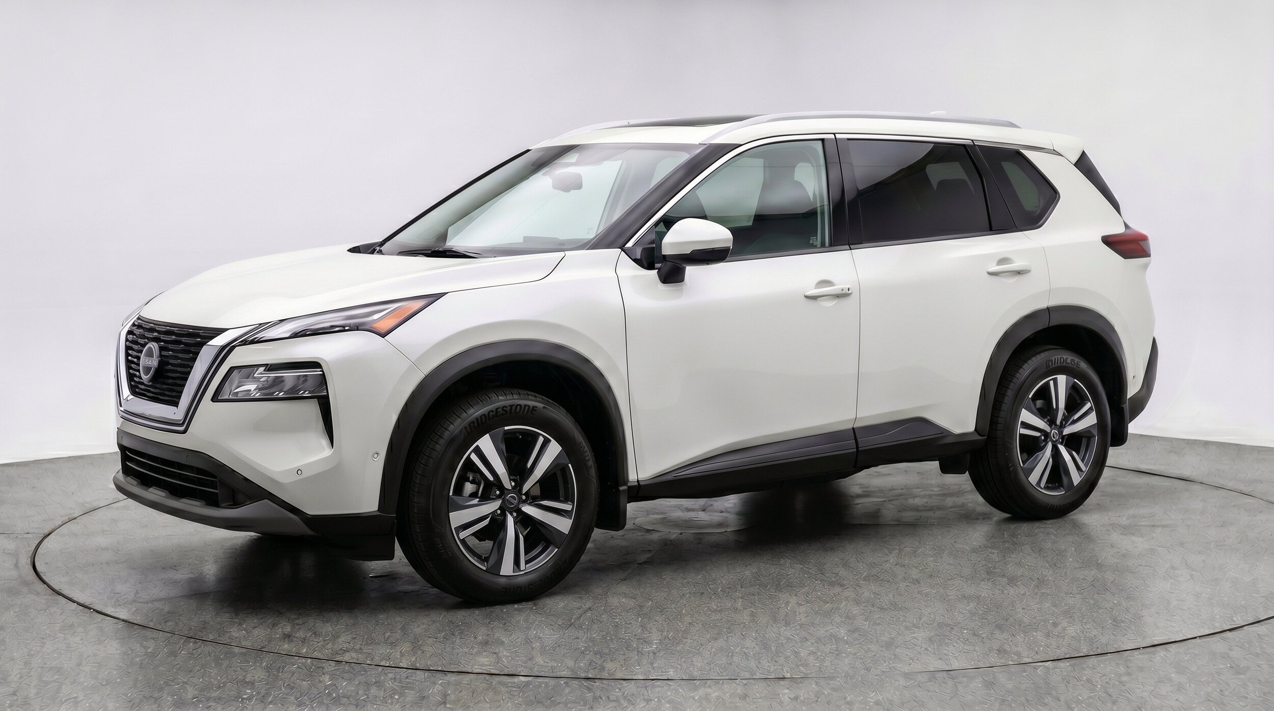 Thumbnail: 2026 Nissan Rogue - 3