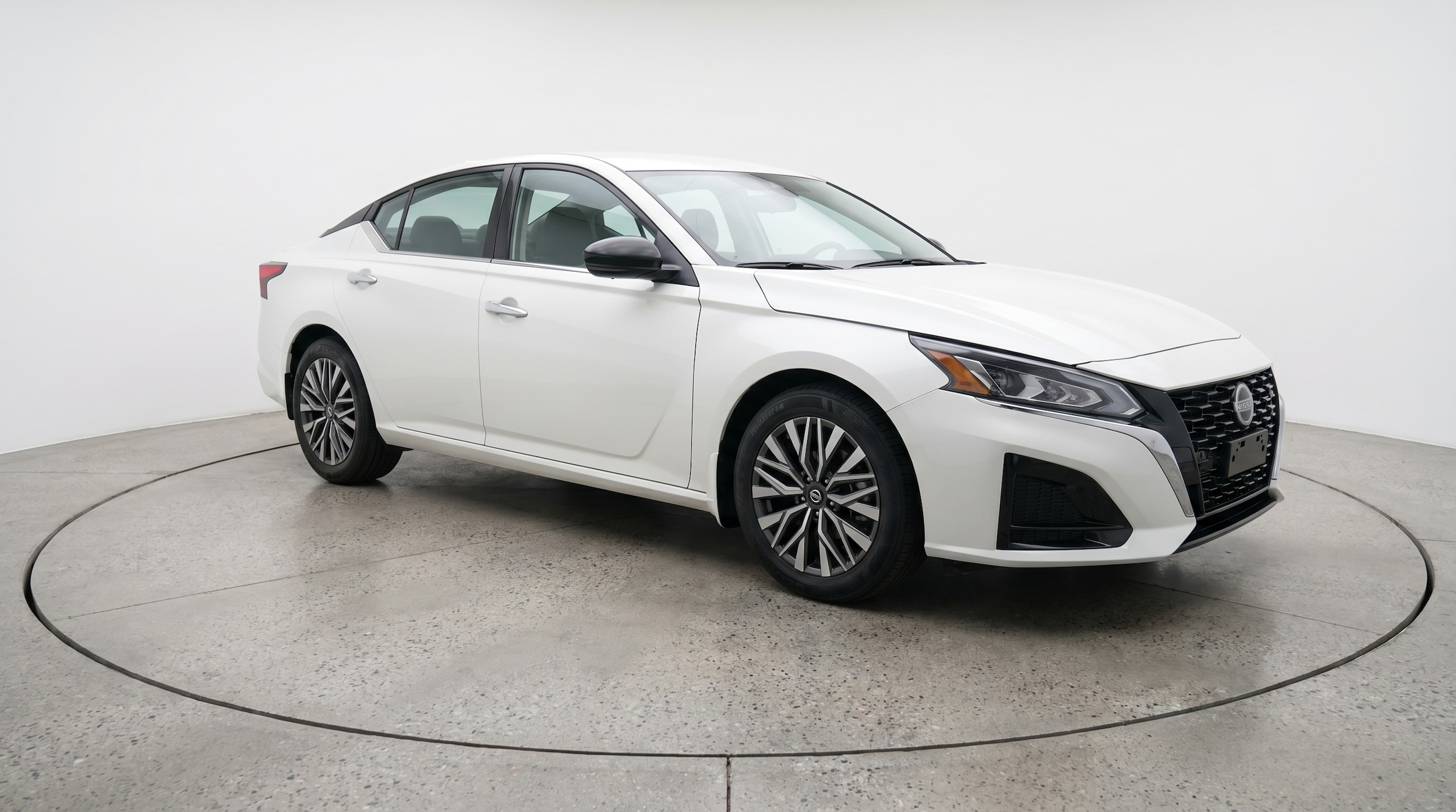 Thumbnail: 2025 Nissan Altima - 1