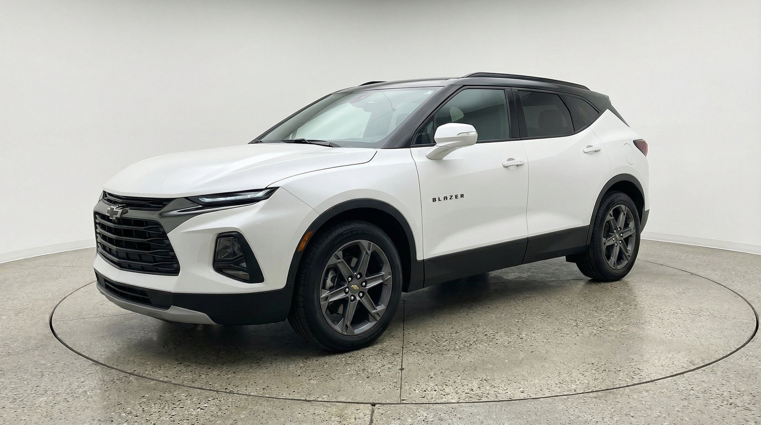 Thumbnail: 2026 Chevrolet Blazer - 3