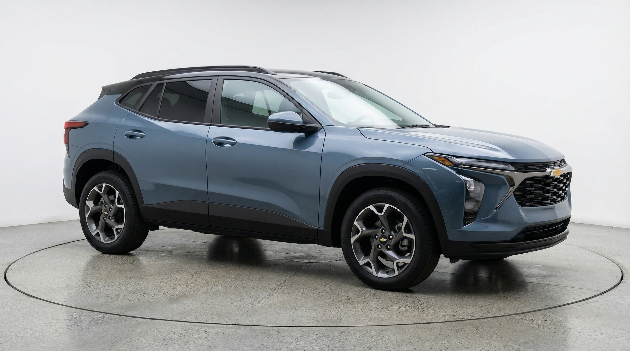 Thumbnail: 2025 Chevrolet Trax - 1