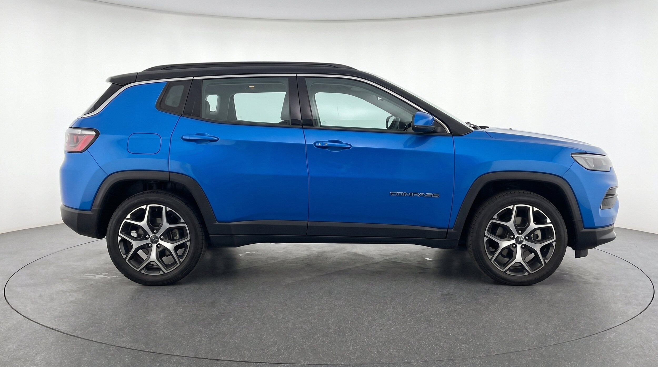 Thumbnail: 2025 Jeep Compass - 11