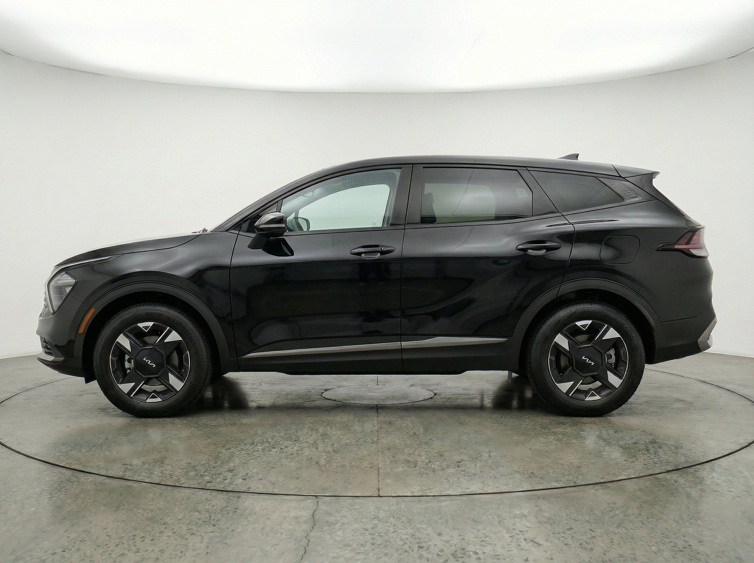 Thumbnail: 2026 Kia Sportage - 5