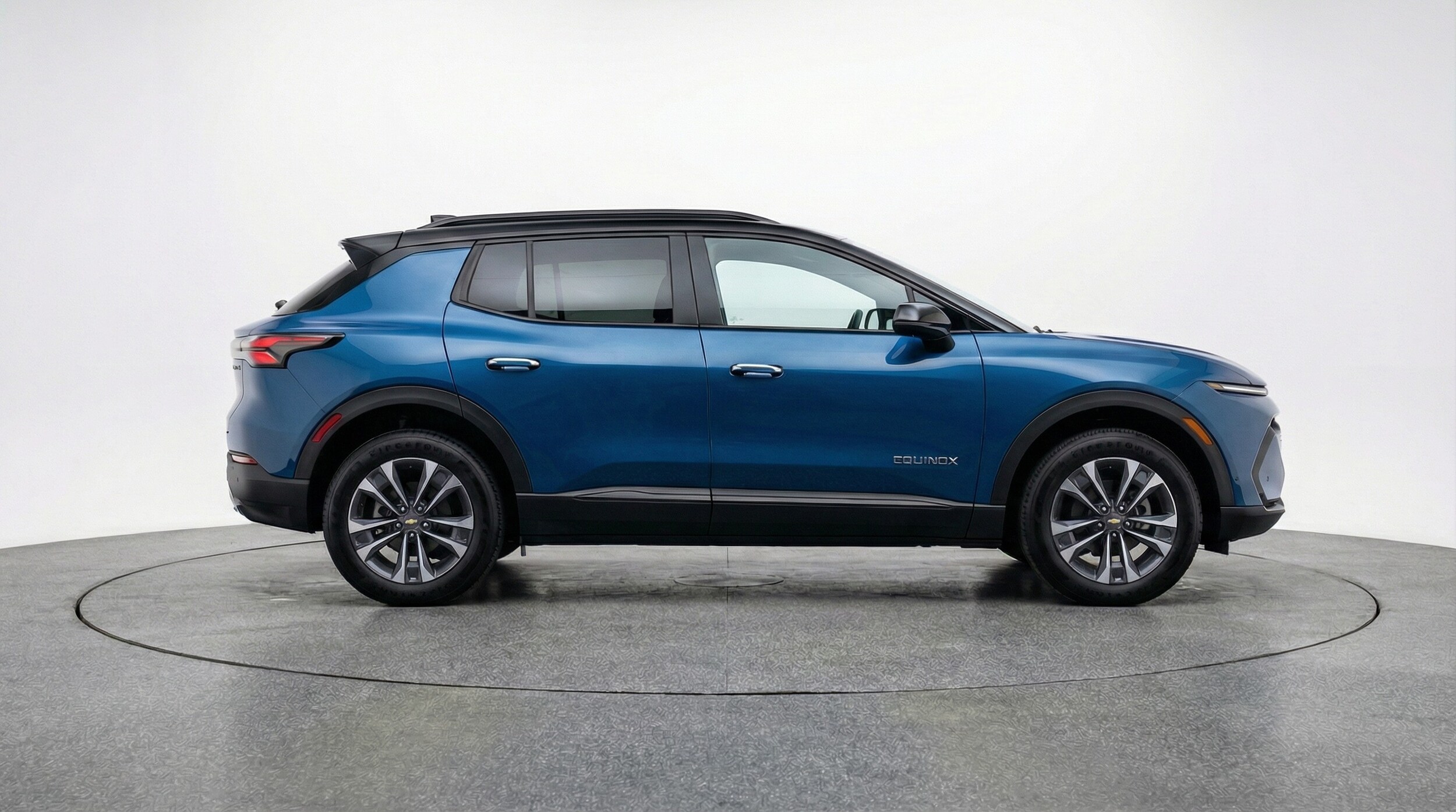 Thumbnail: 2025 Chevrolet Equinox - 8