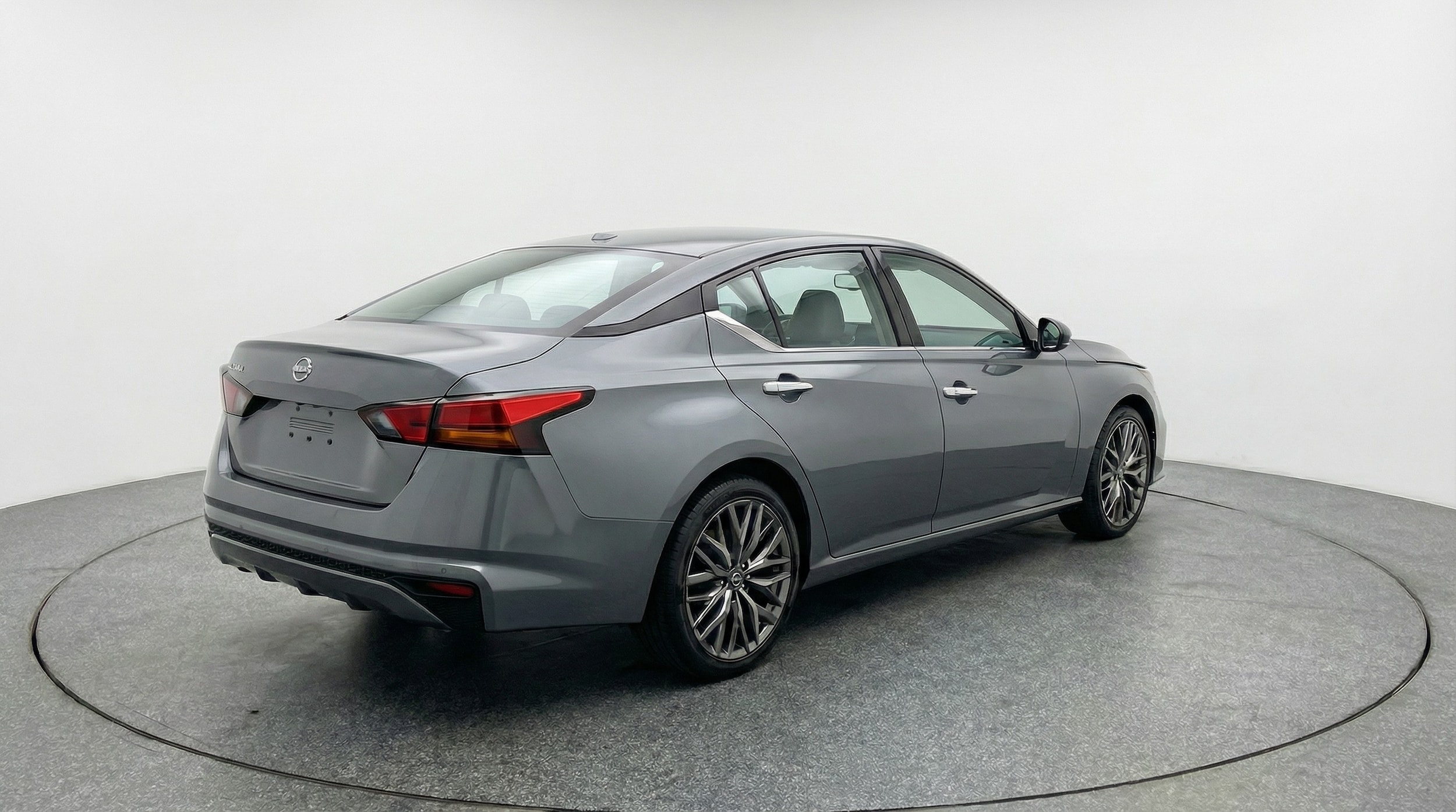 Thumbnail: 2025 Nissan Altima - 7